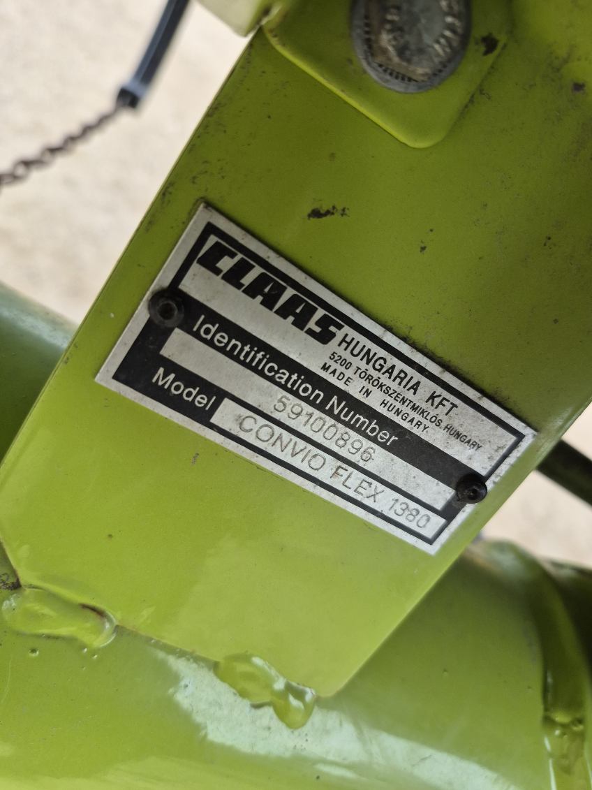 2022 CLAAS Convio Flex 1380 Header Draper Flex