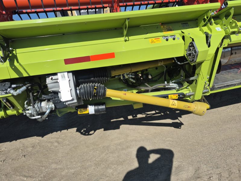 2022 CLAAS Convio Flex 1380 Header Draper Flex