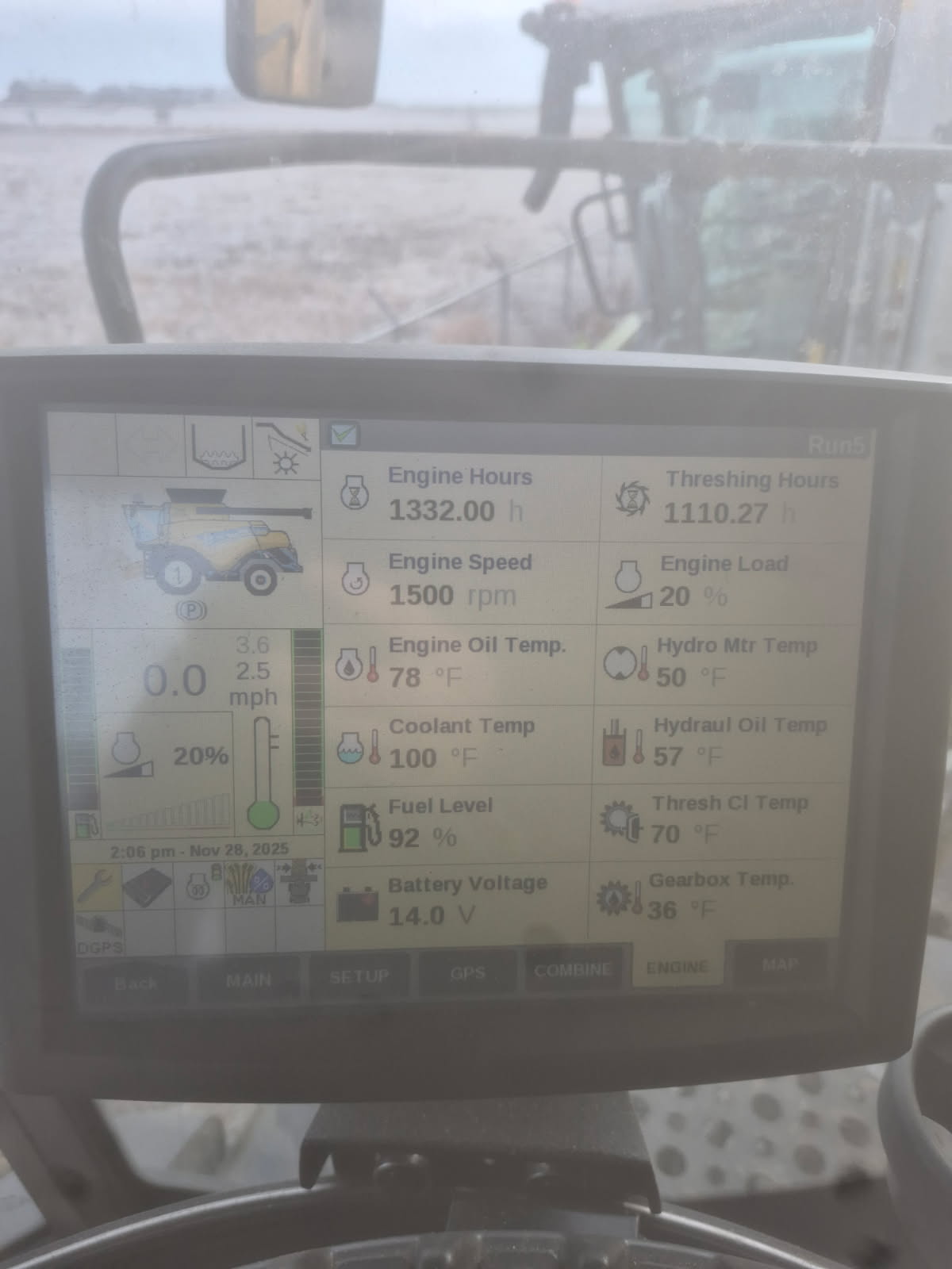 2021 New Holland CR8.90 Combine