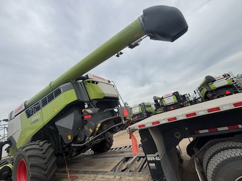 2023 CLAAS 8700TT Combine