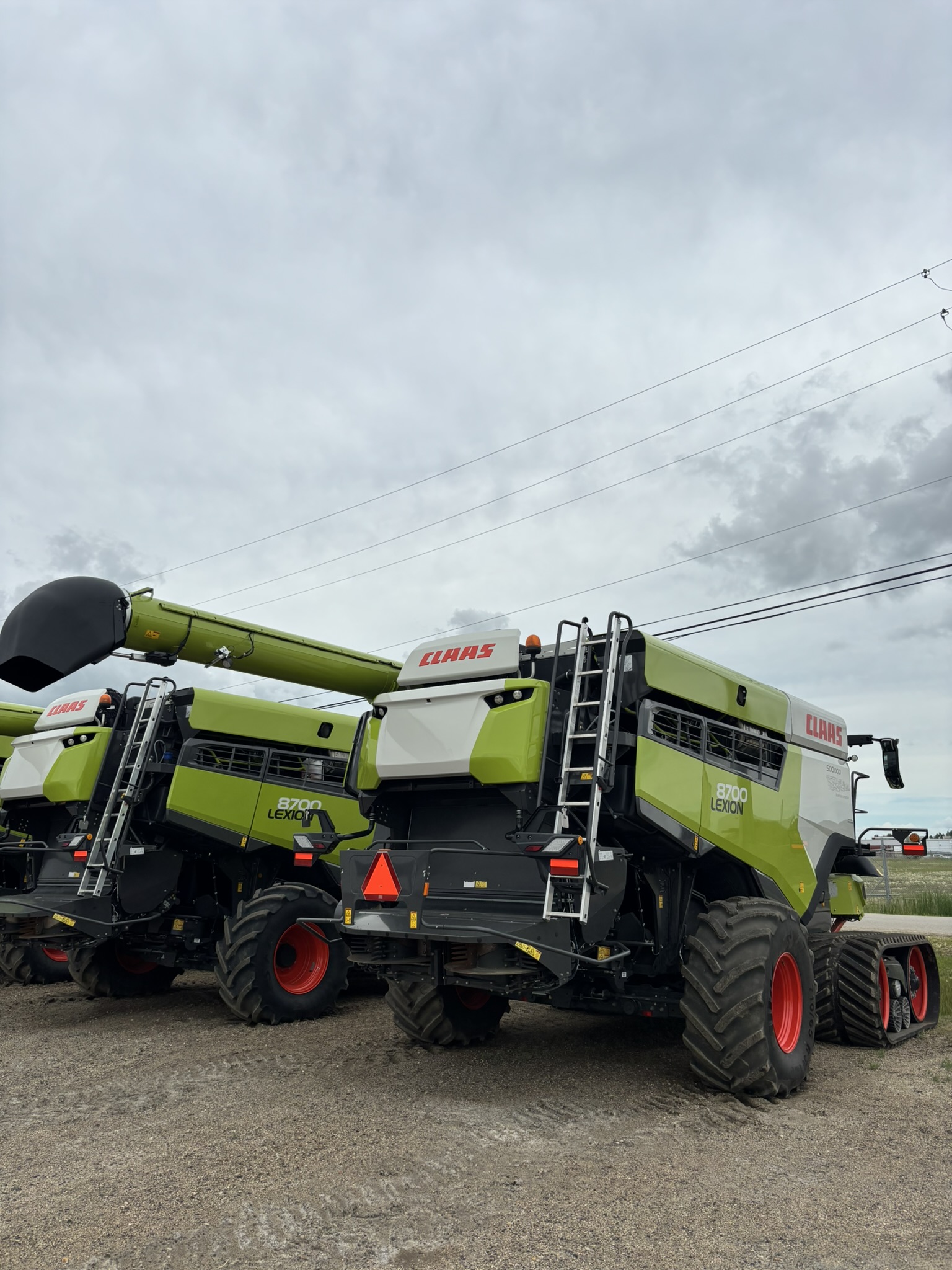 2025 CLAAS 8700TT Combine