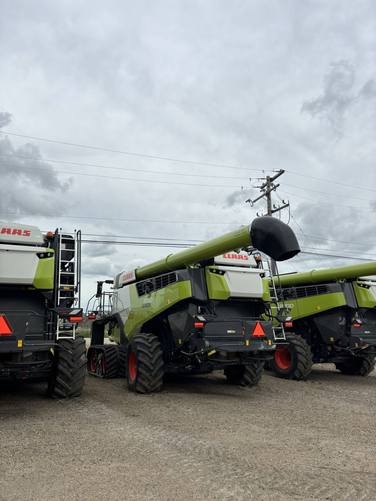 2025 CLAAS 8700TT Combine