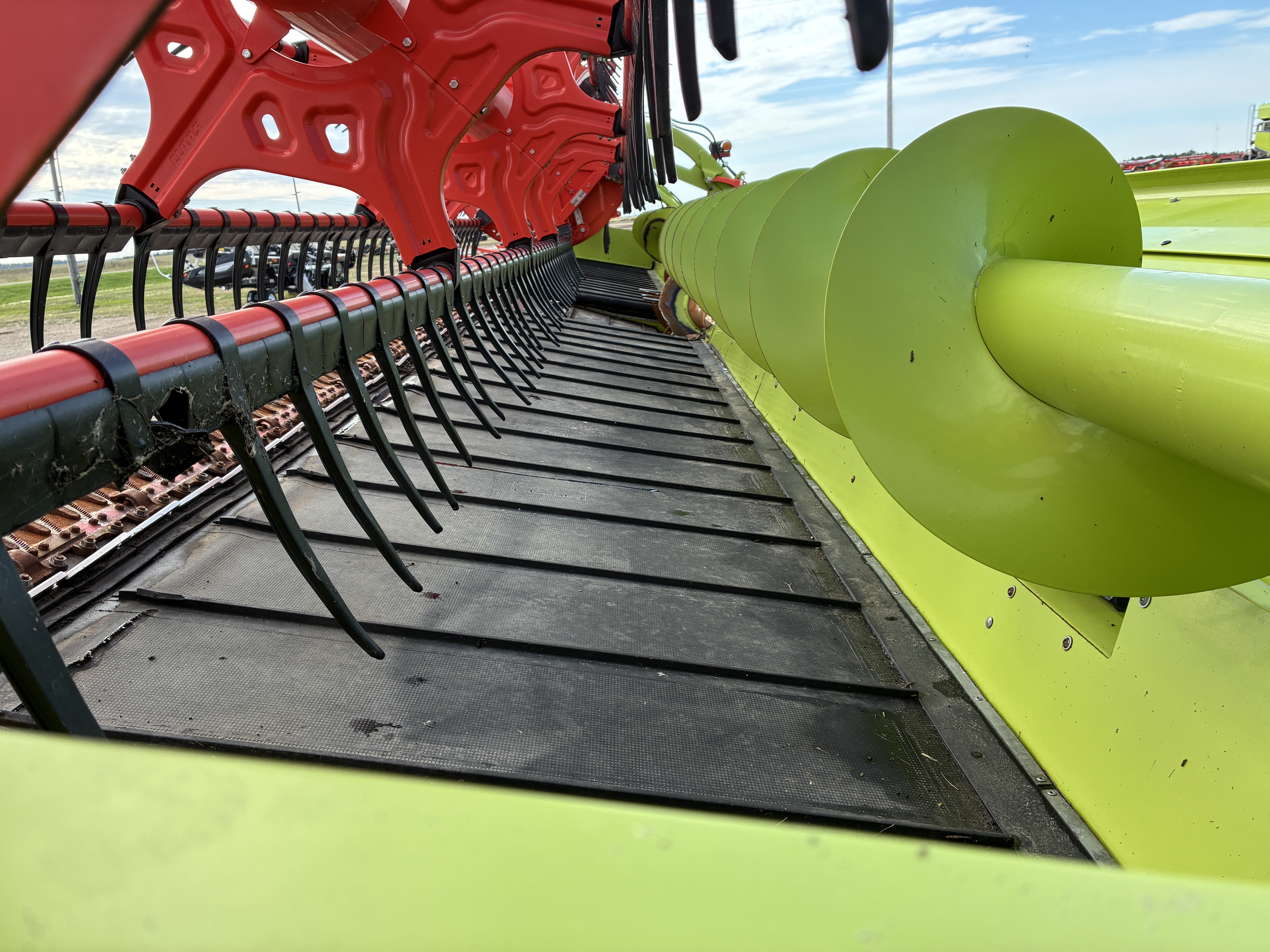 2023 CLAAS Convio Flex 1230 Header Draper Flex