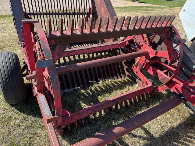 1982 Rock-o-matic 546 Rock Picker