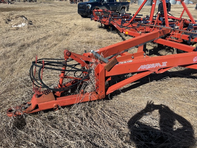 Morris magnum II Chisel Plow