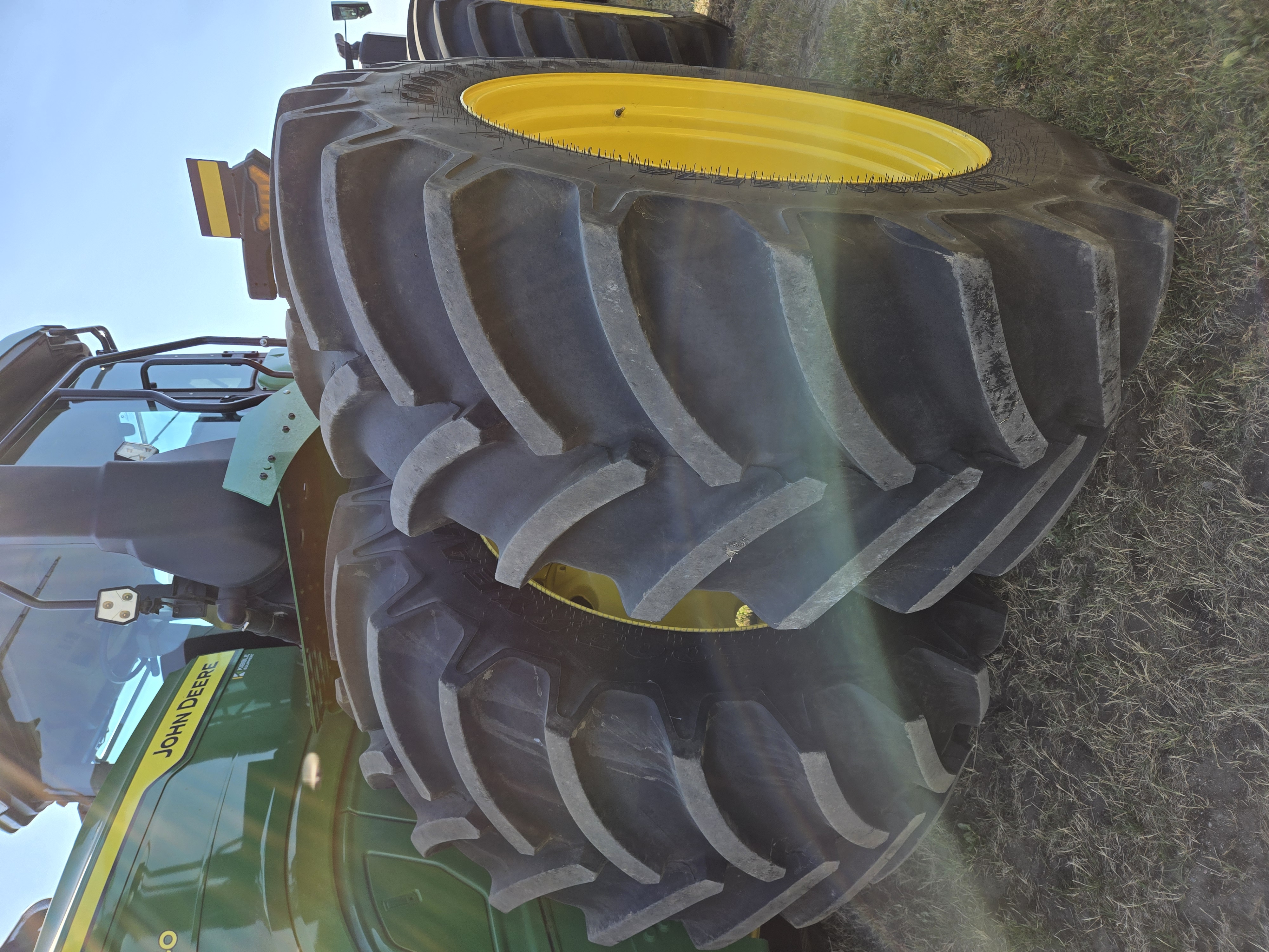 2023 John Deere 9R 640 Tractor