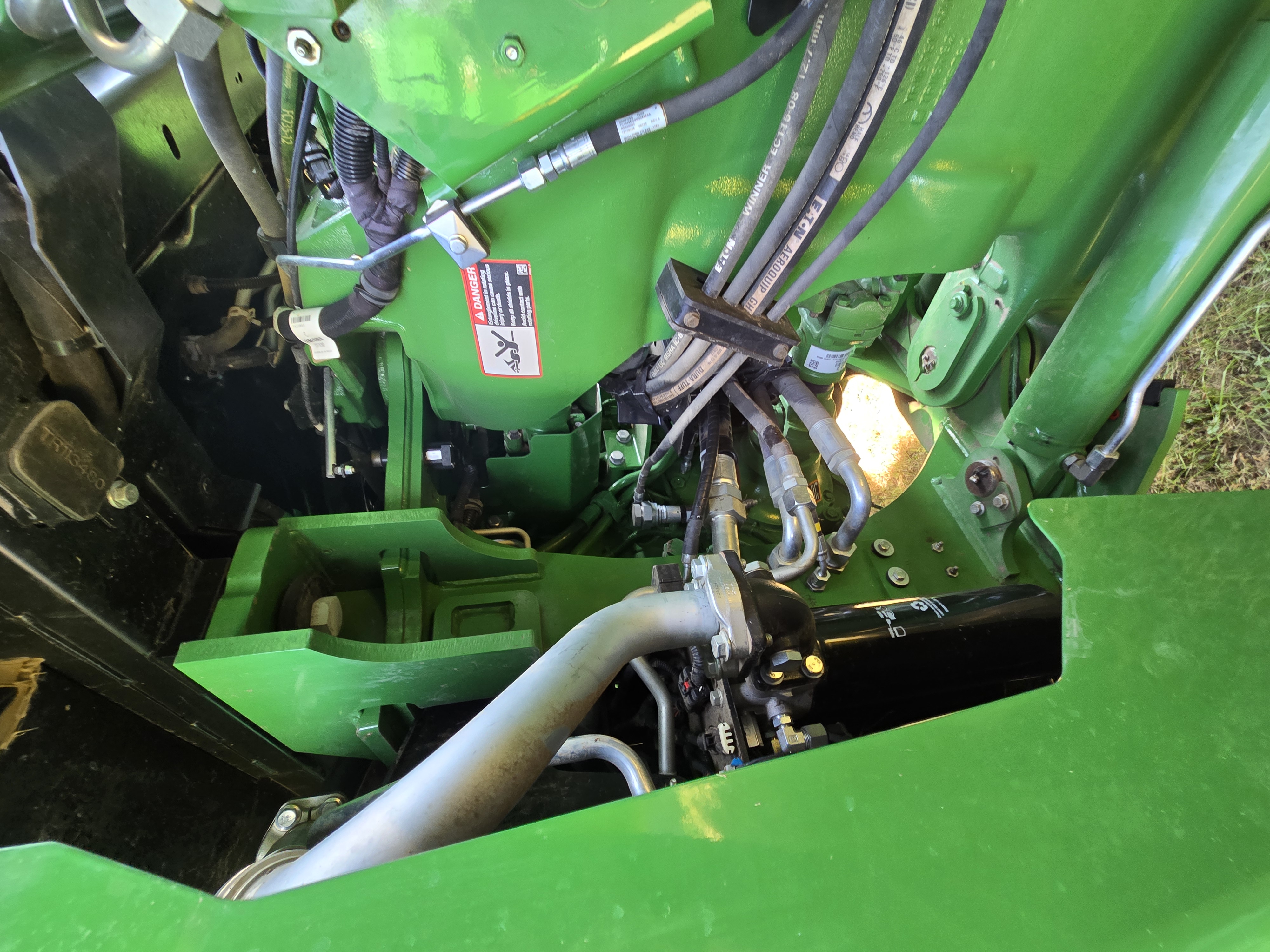 2023 John Deere 9R 640 Tractor