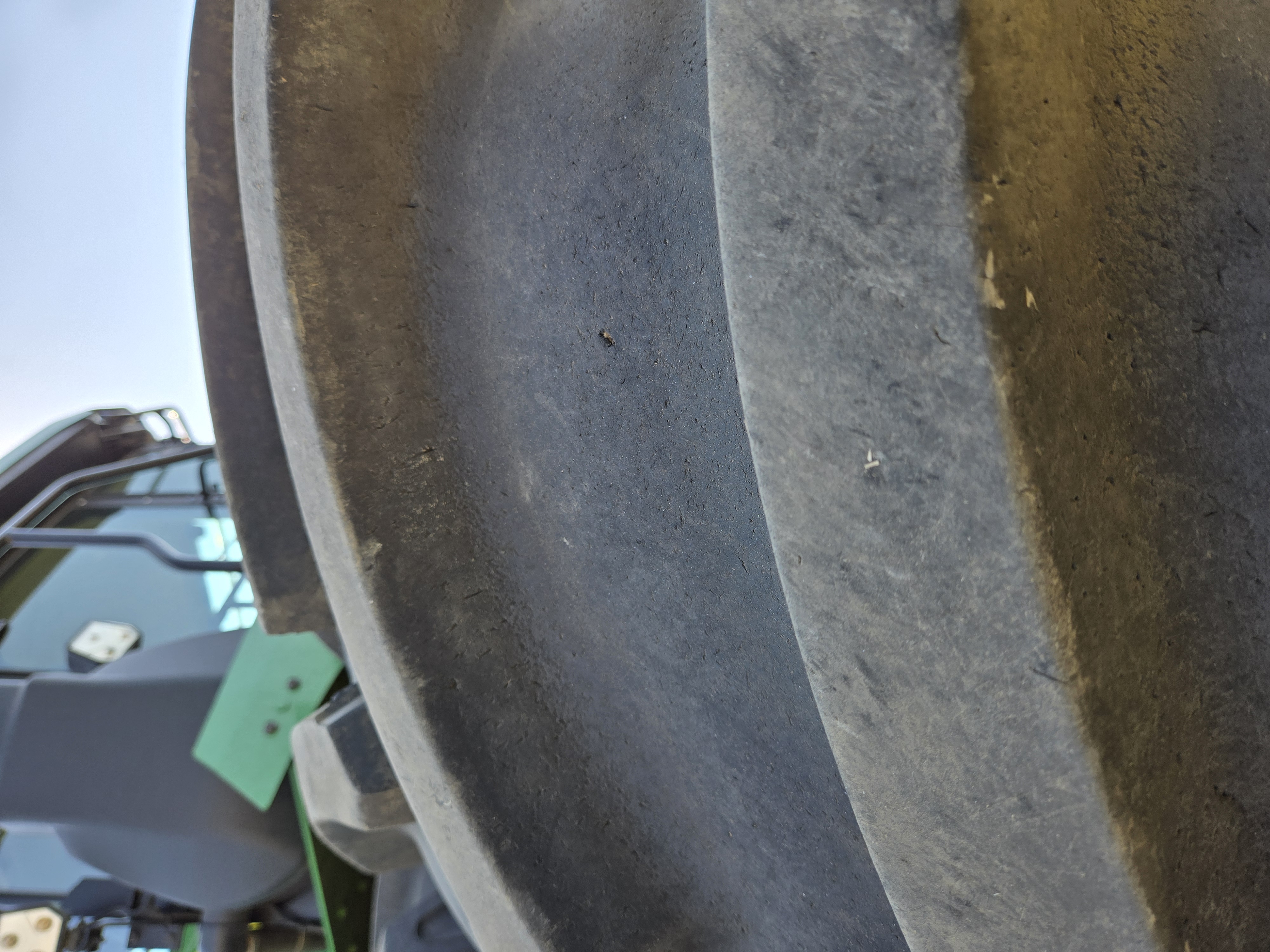 2023 John Deere 9R 640 Tractor