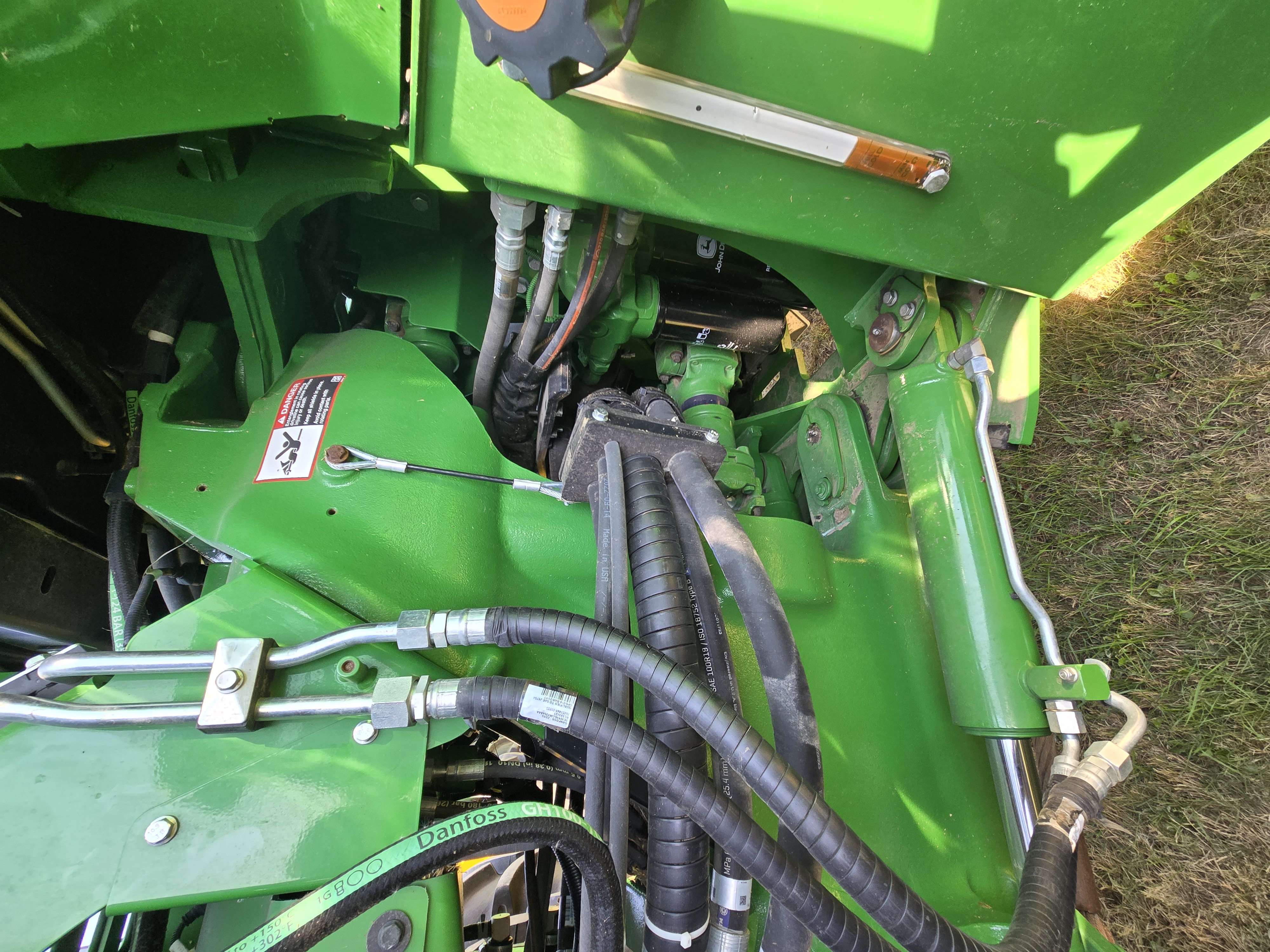 2023 John Deere 9R 640 Tractor