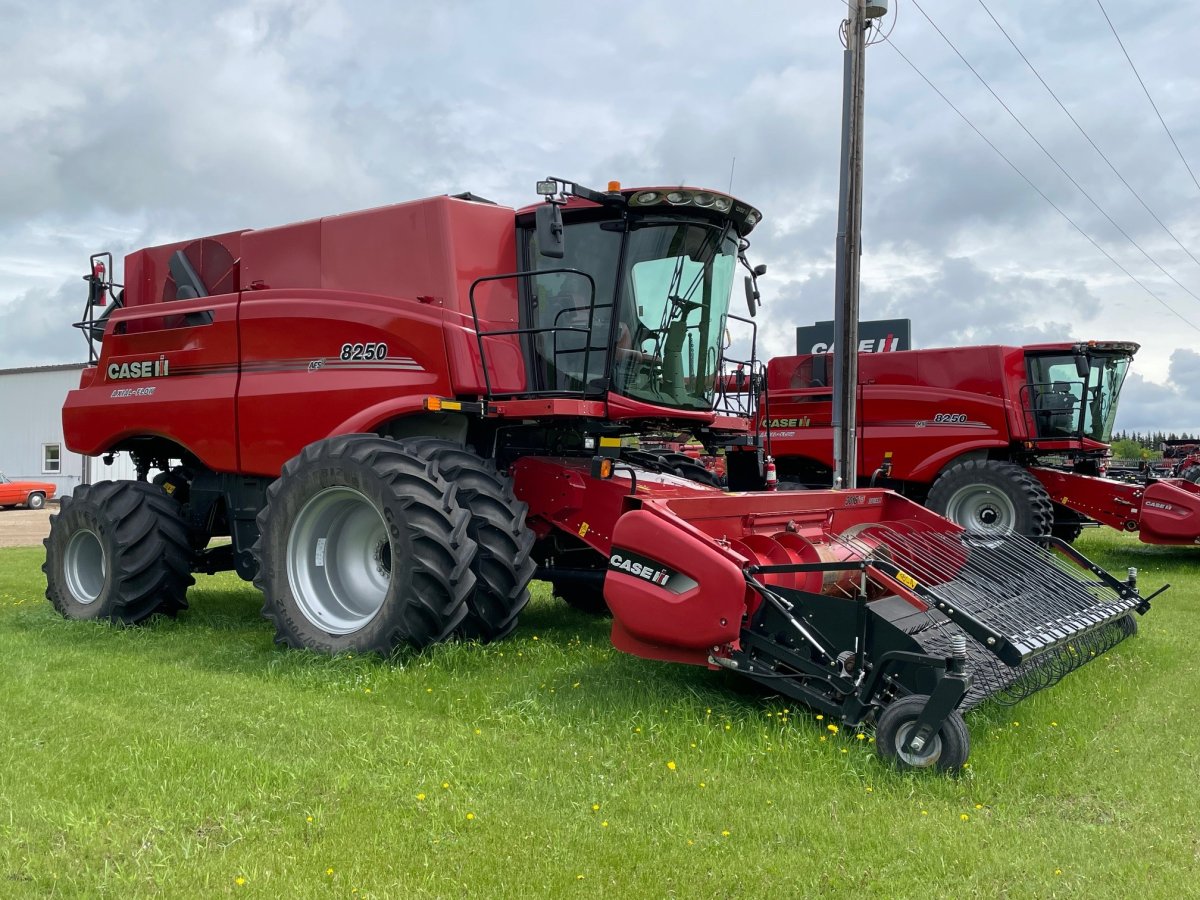 2019 Case 8250 Combine