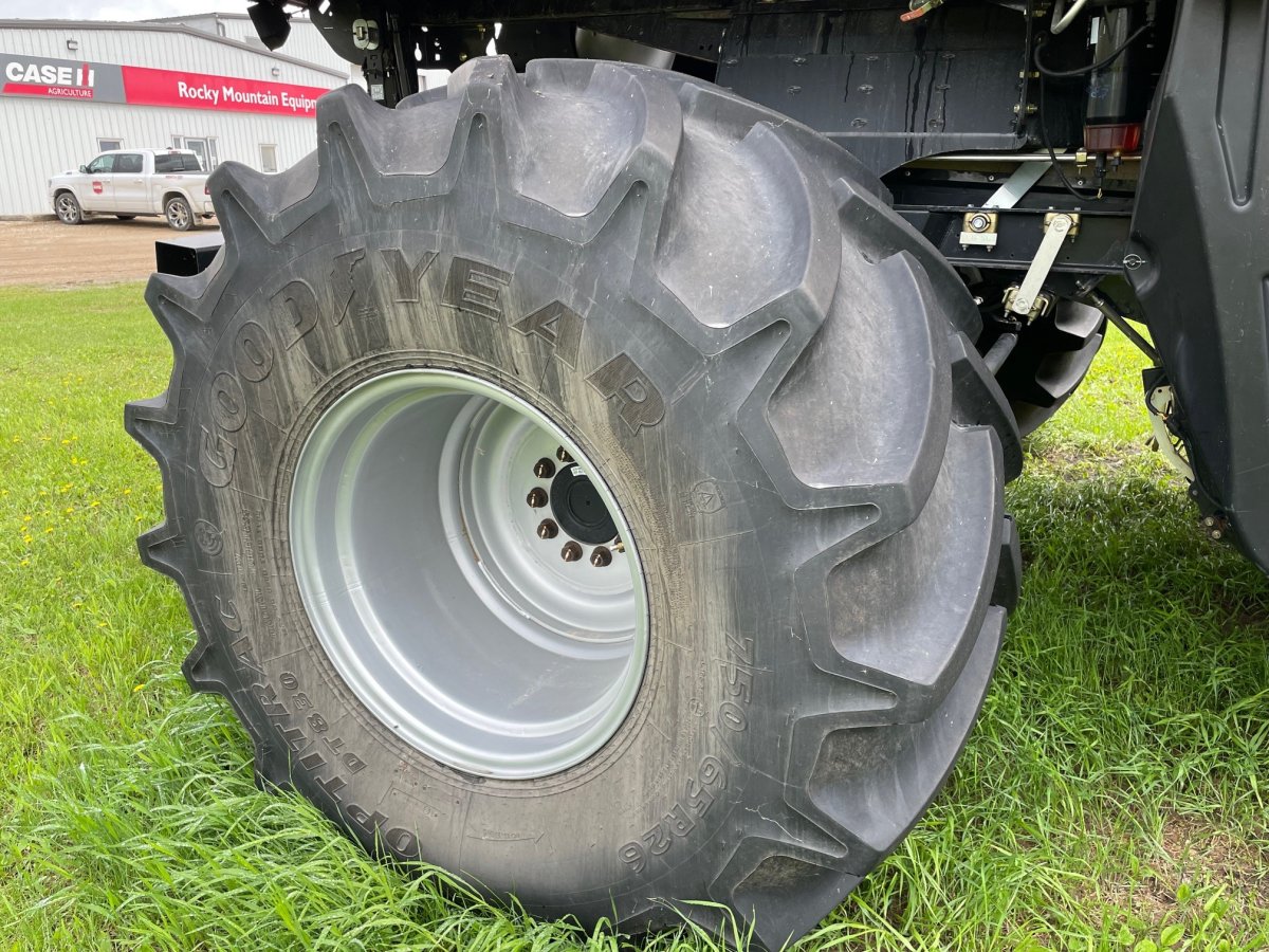 2019 Case 8250 Combine