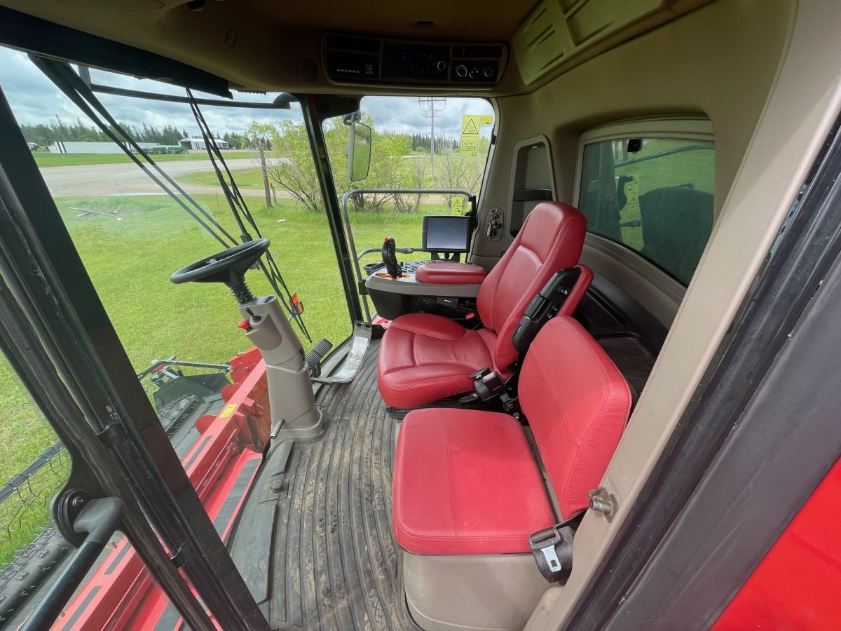 2019 Case 8250 Combine