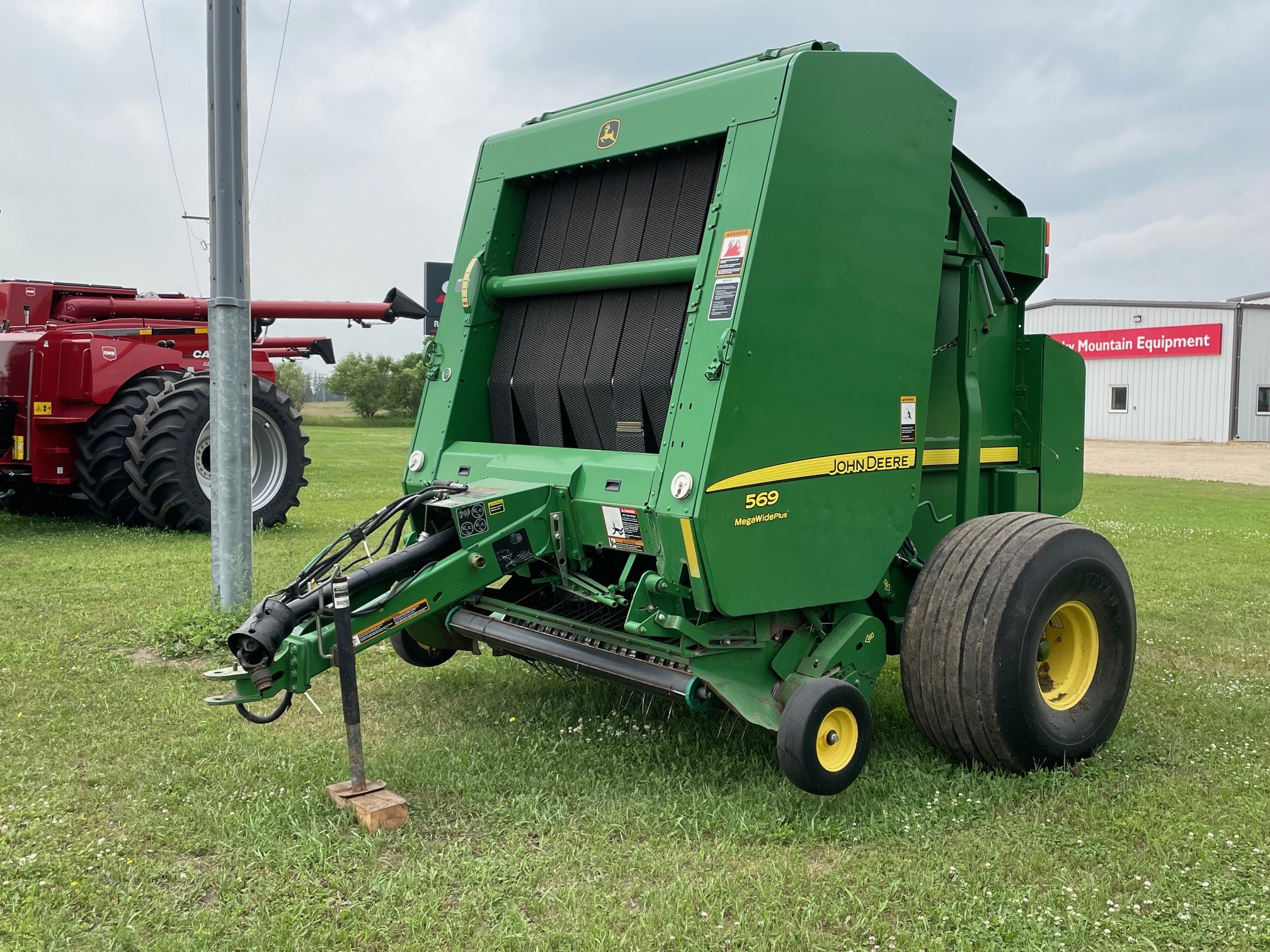 2014 John Deere 569 Baler/Round