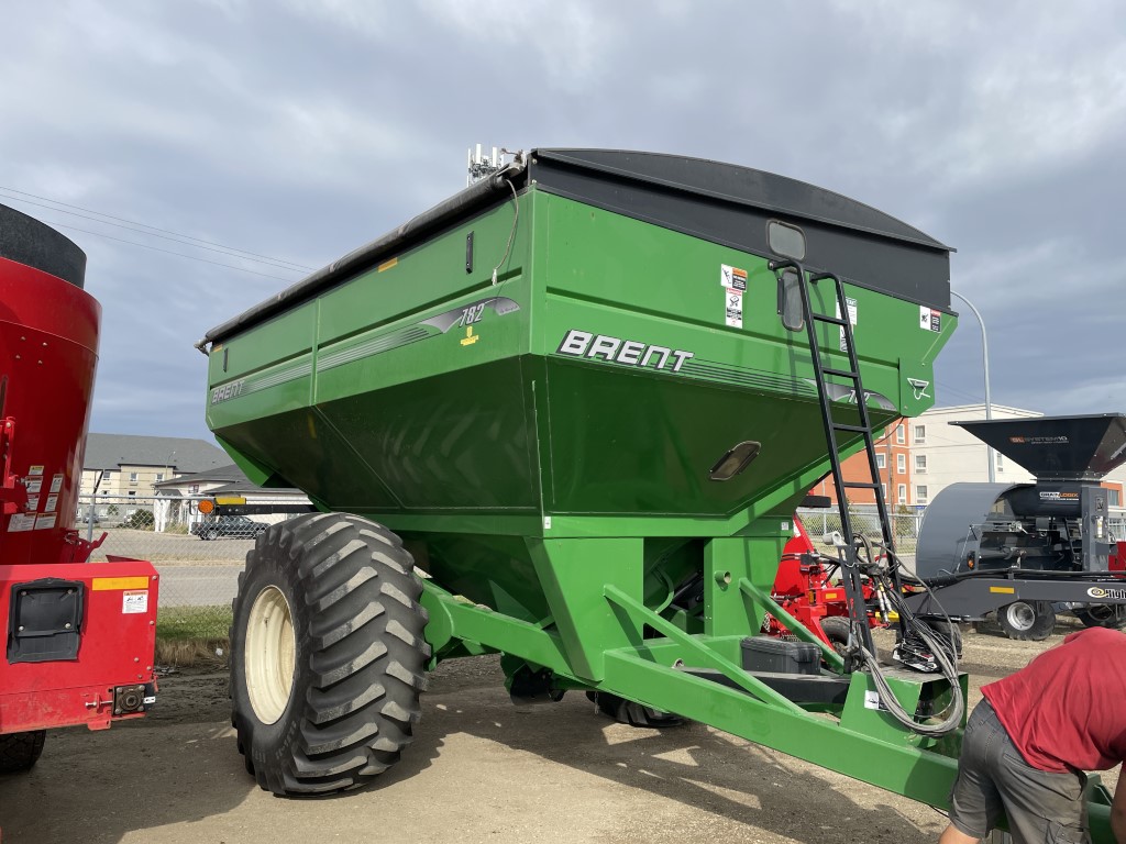 2013 Brent 782 Grain Cart