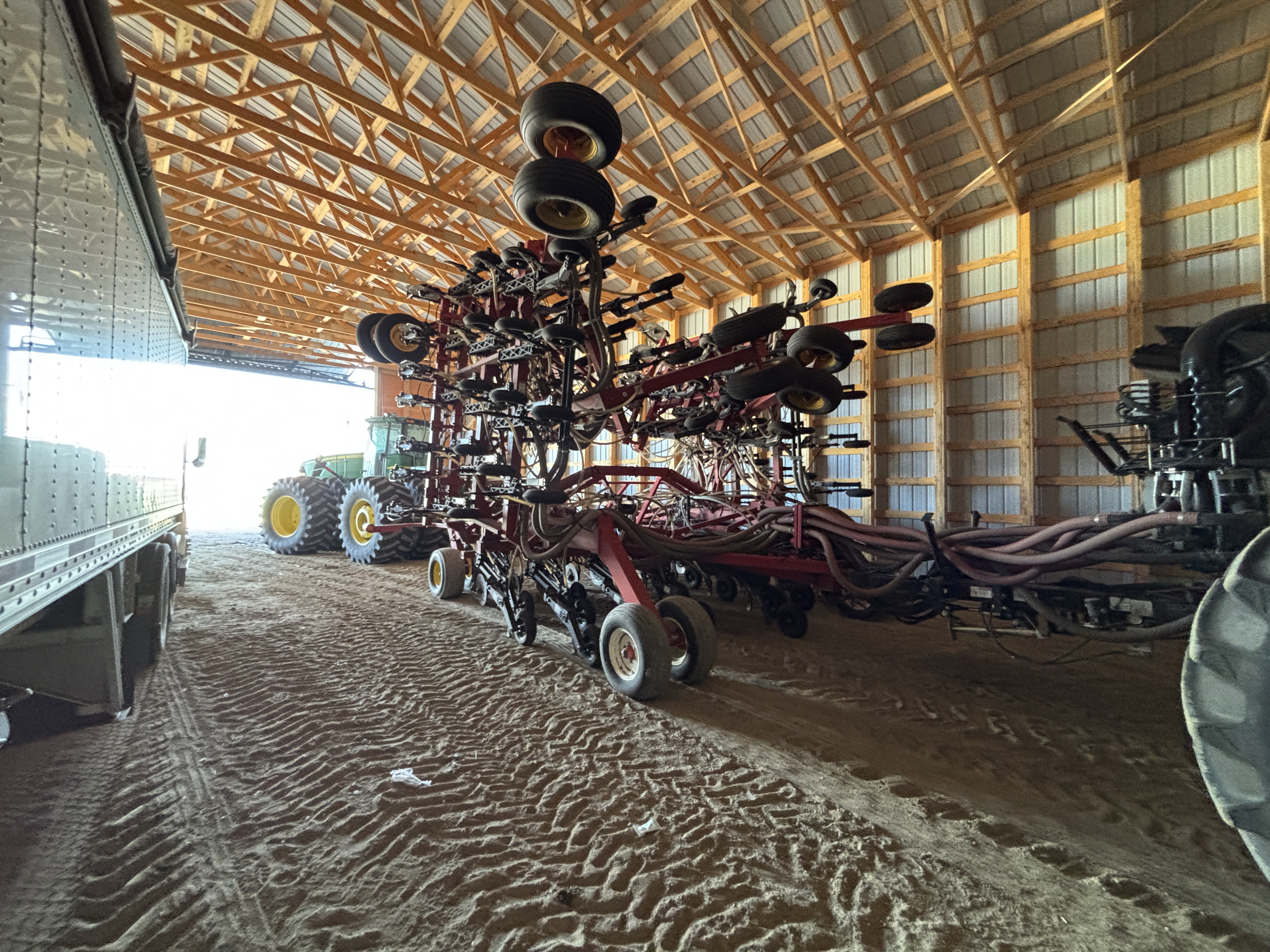 2011 Bourgault 3310-55-10 Air Drill