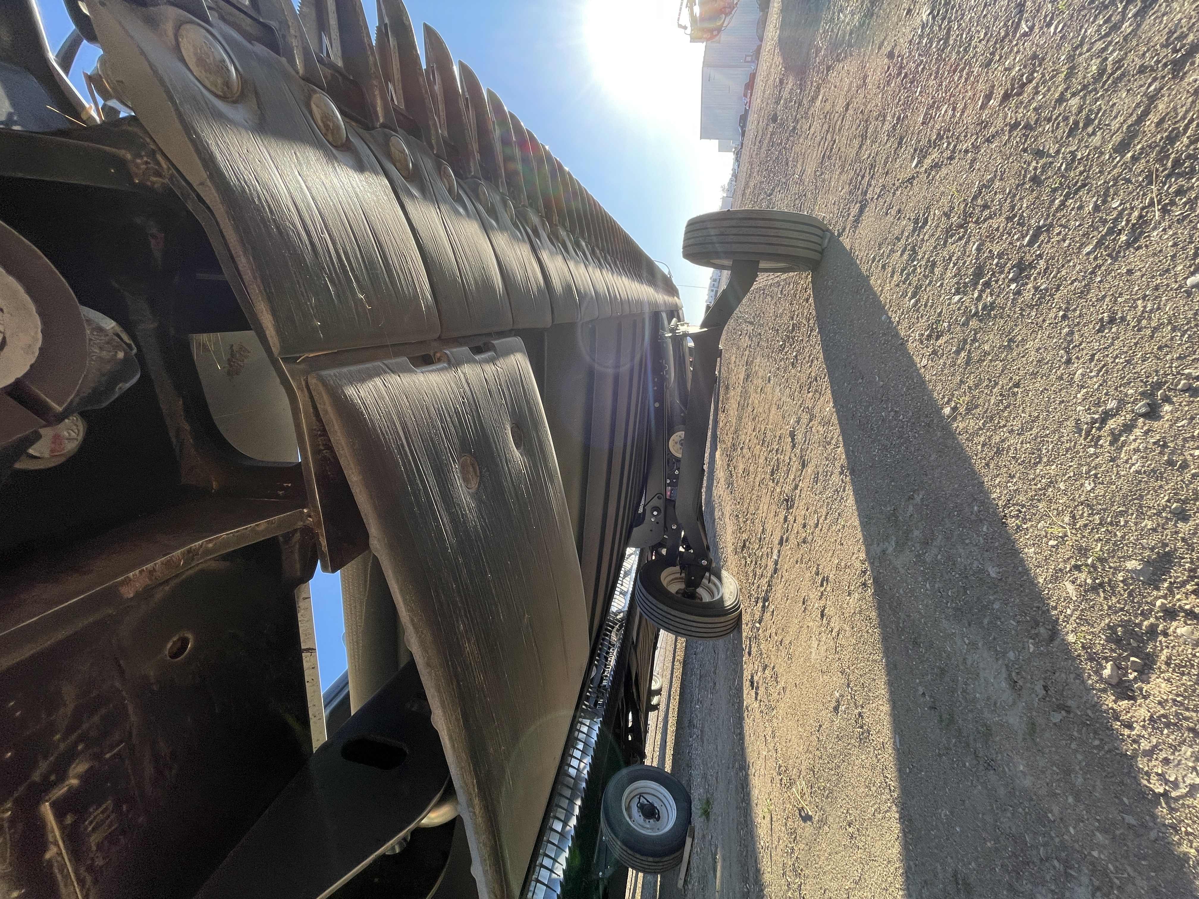 2025 MacDon FD240 Header Draper Flex