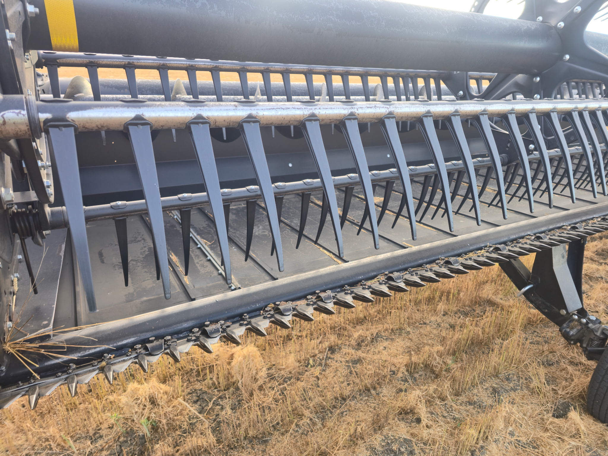 2022 MacDon FD140 DKD Header Draper Flex