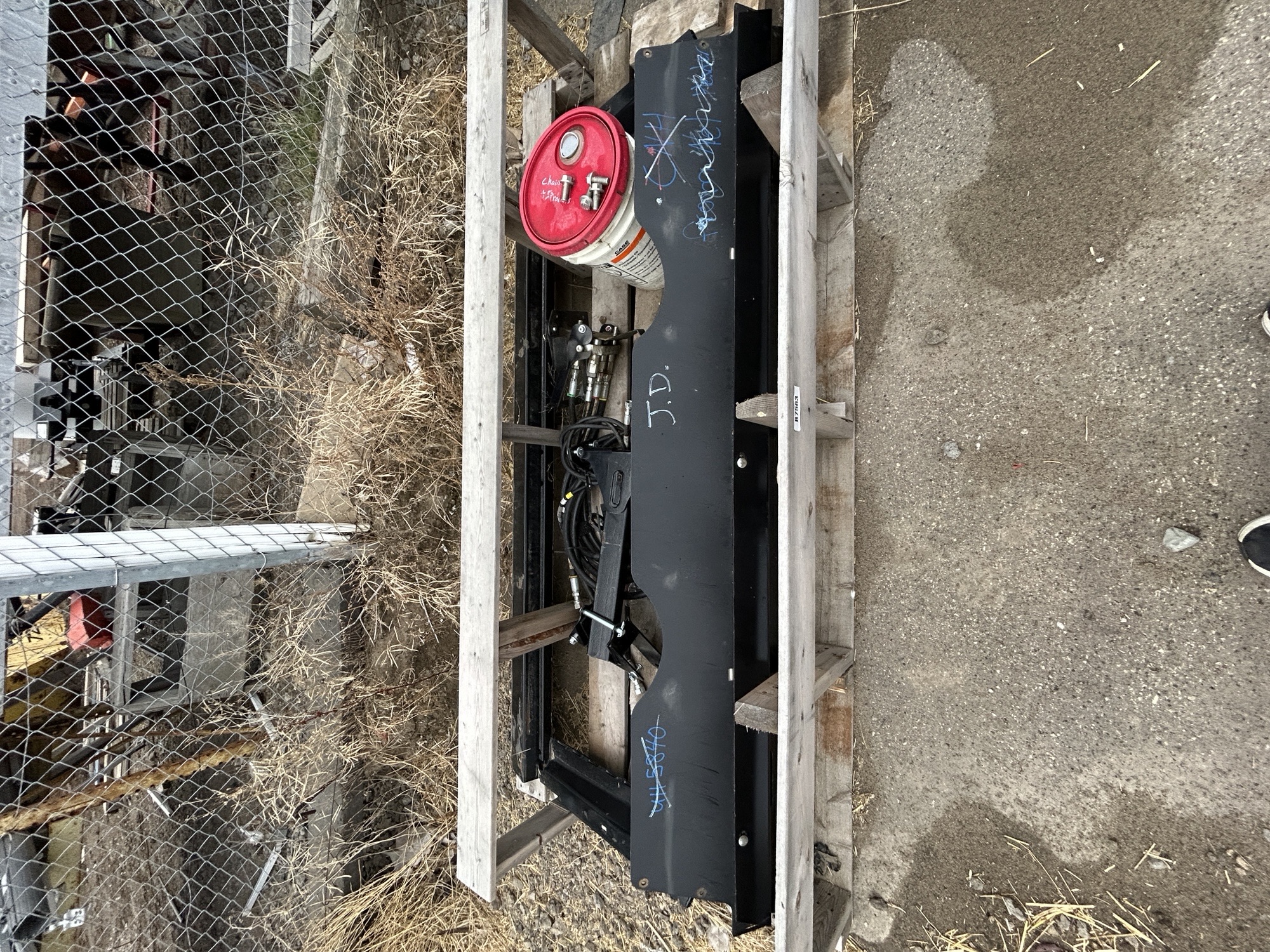 2025 MacDon FM200 Adapter