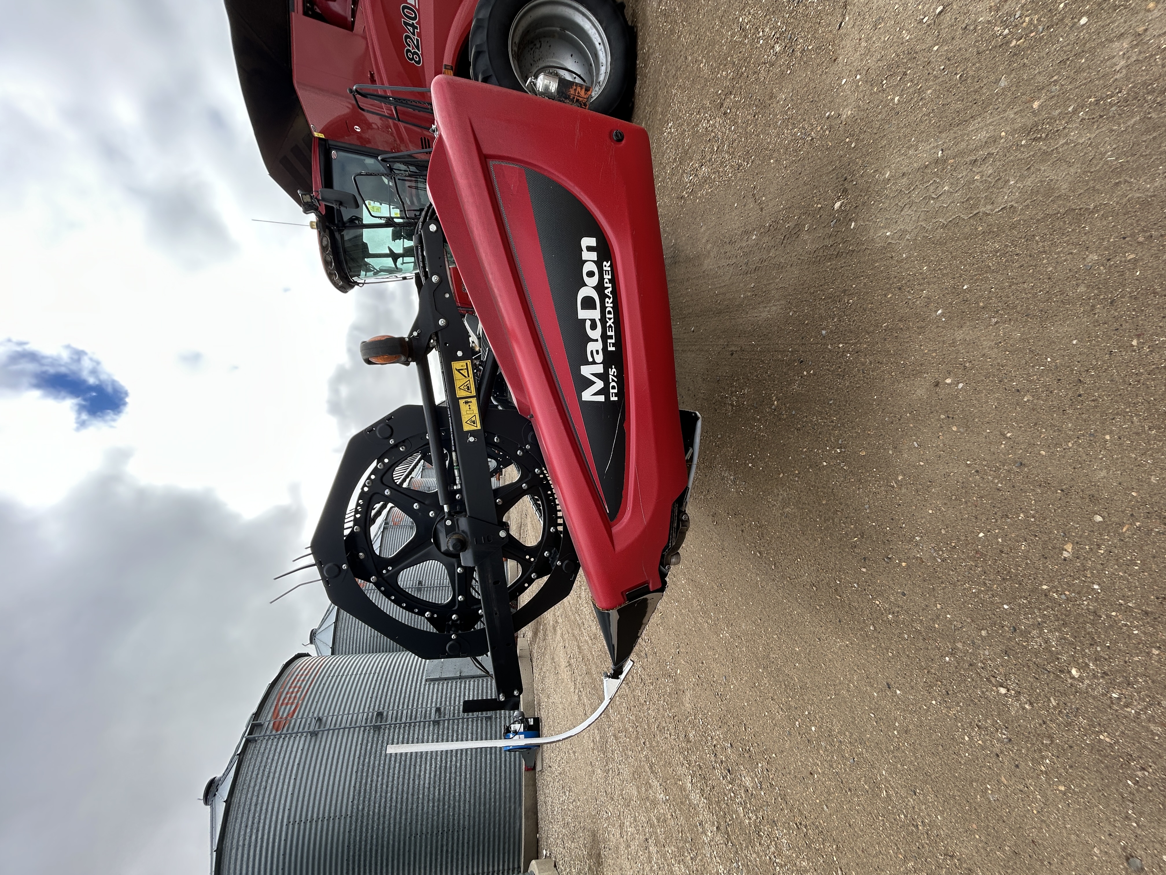 2018 MacDon FD75-40 DKD Header Draper Flex