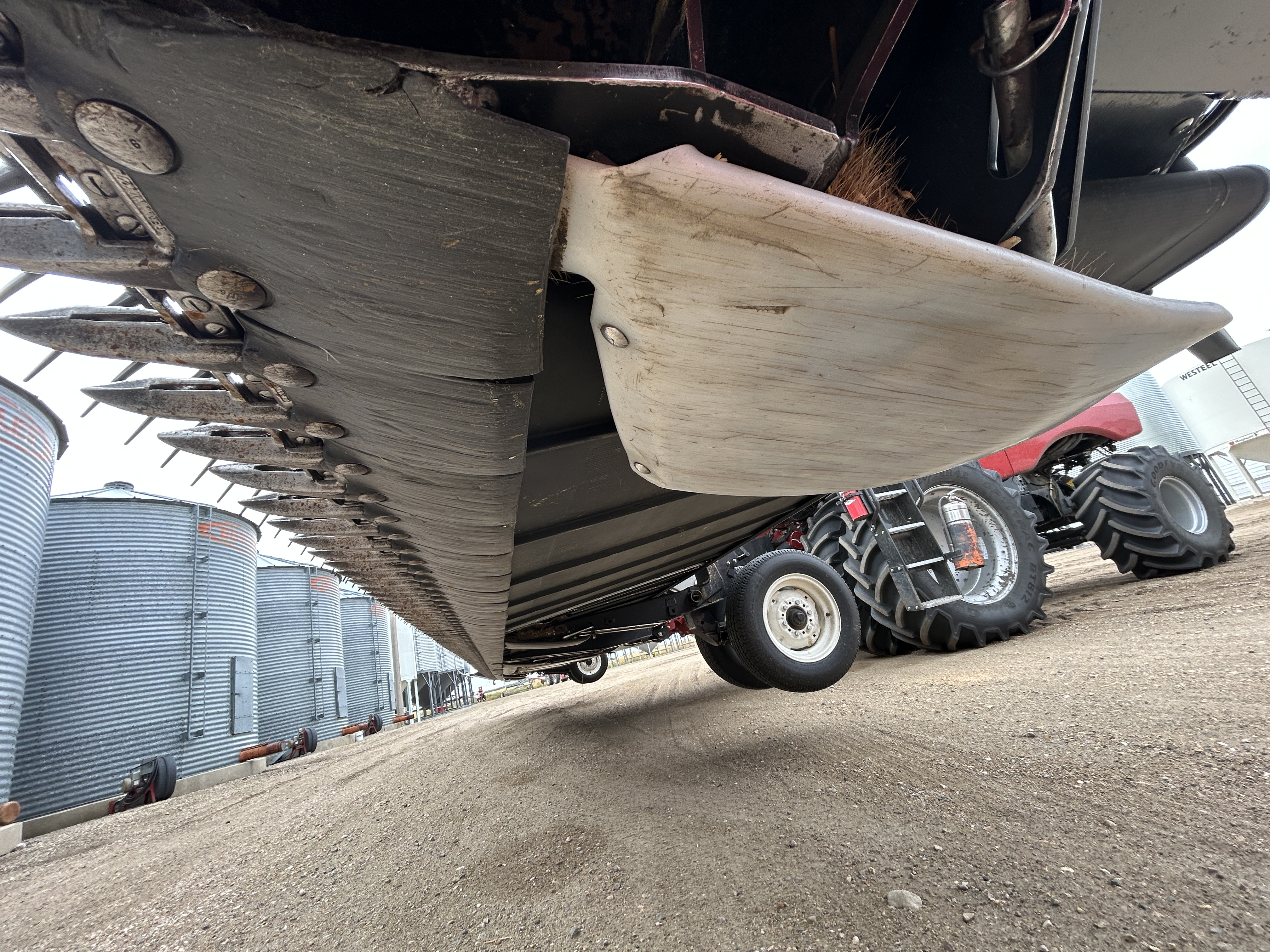 2018 MacDon FD75-40 DKD Header Draper Flex