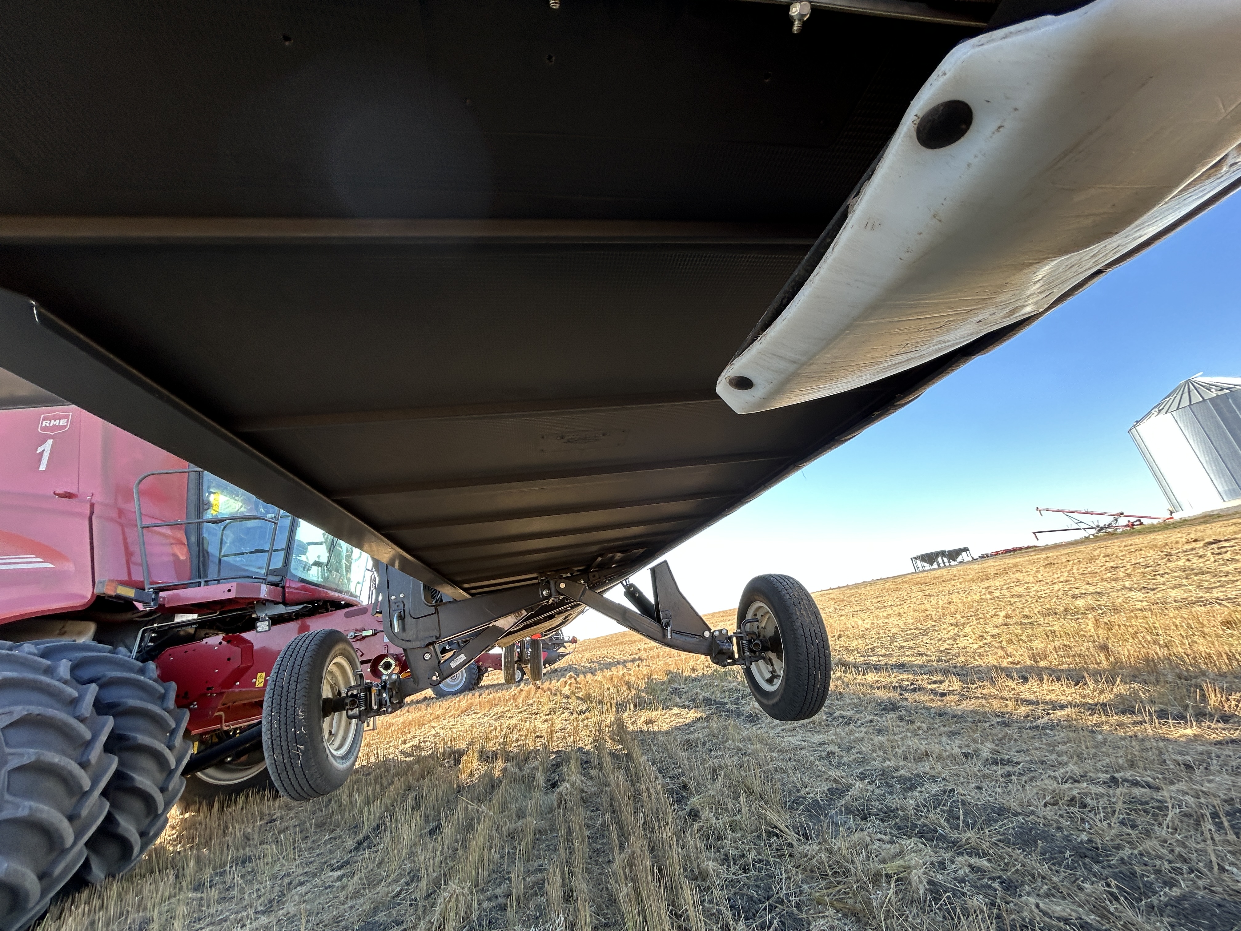 2019 MacDon FD140 Header Draper Flex