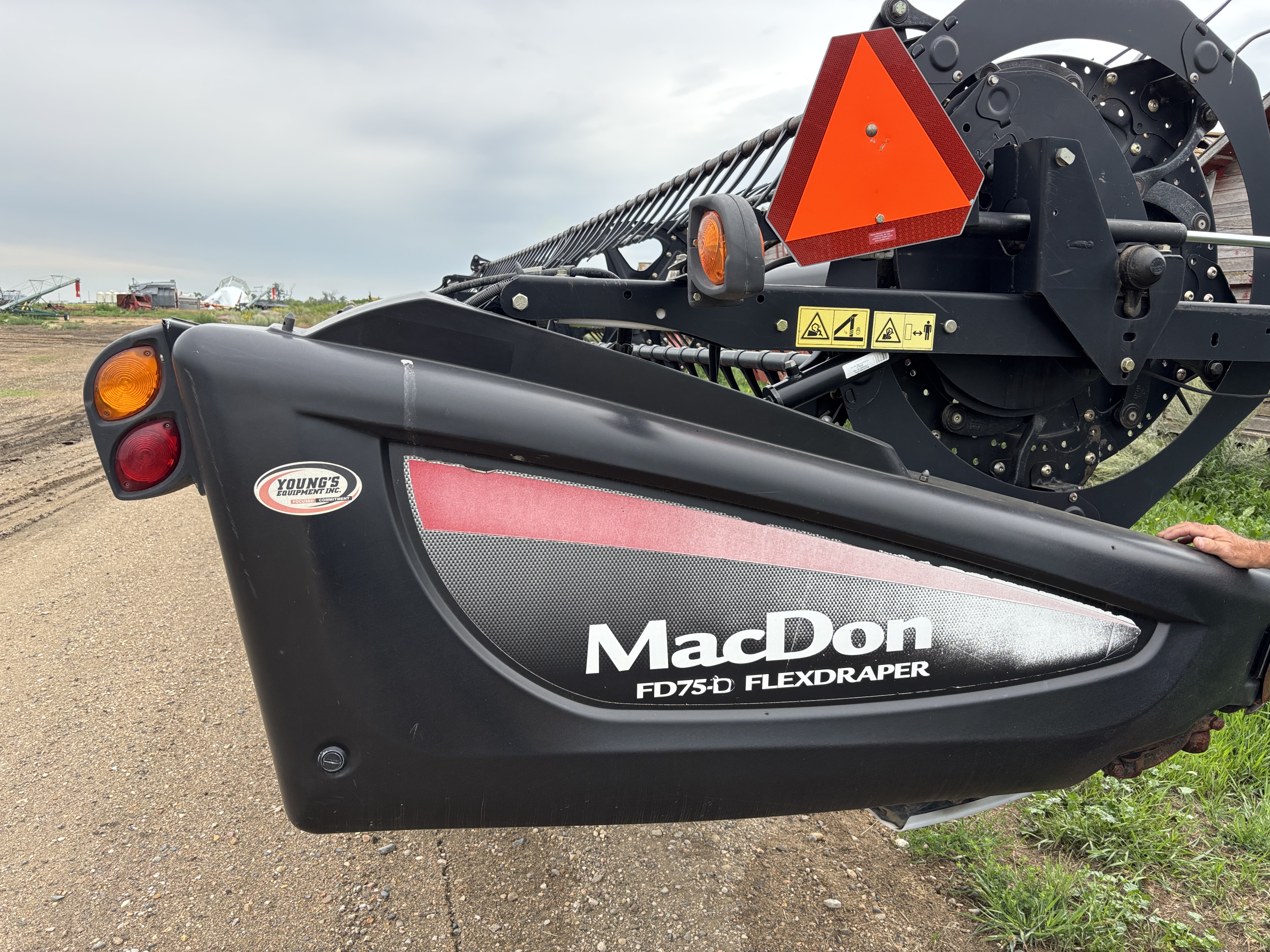 2014 MacDon FD75-45 DKD Header Draper Flex