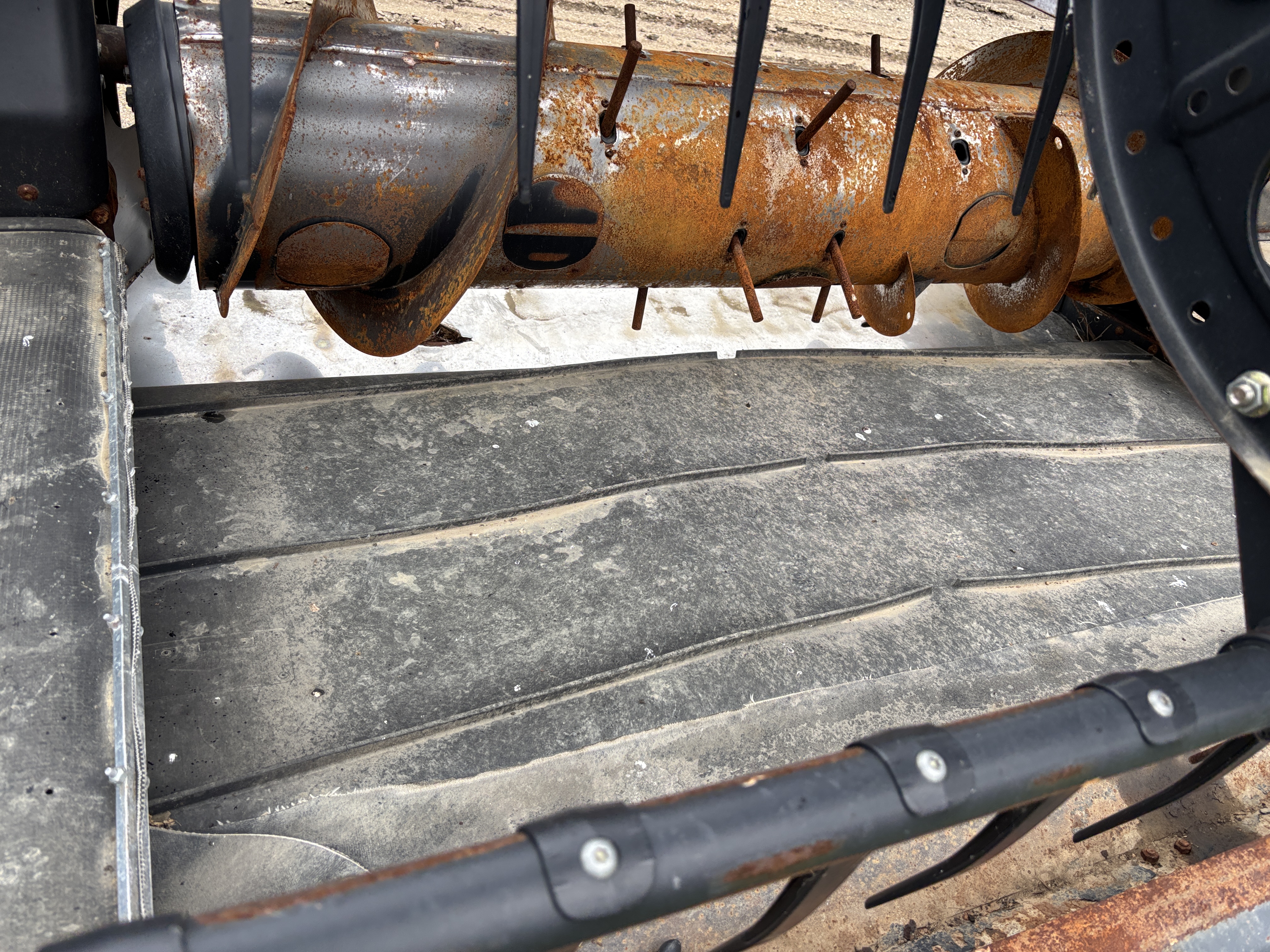 2014 MacDon FD75-45 DKD Header Draper Flex