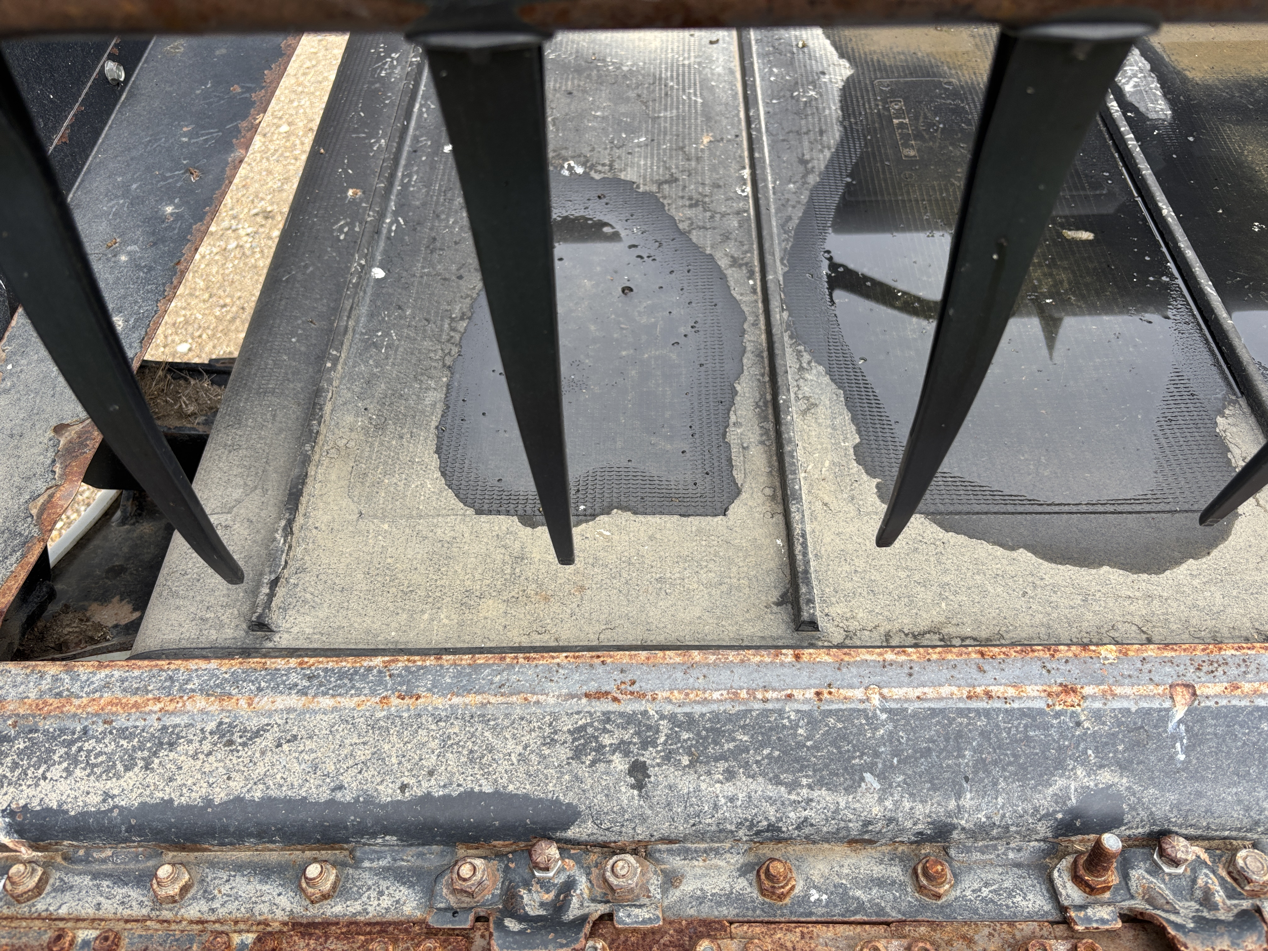 2014 MacDon FD75-45 DKD Header Draper Flex