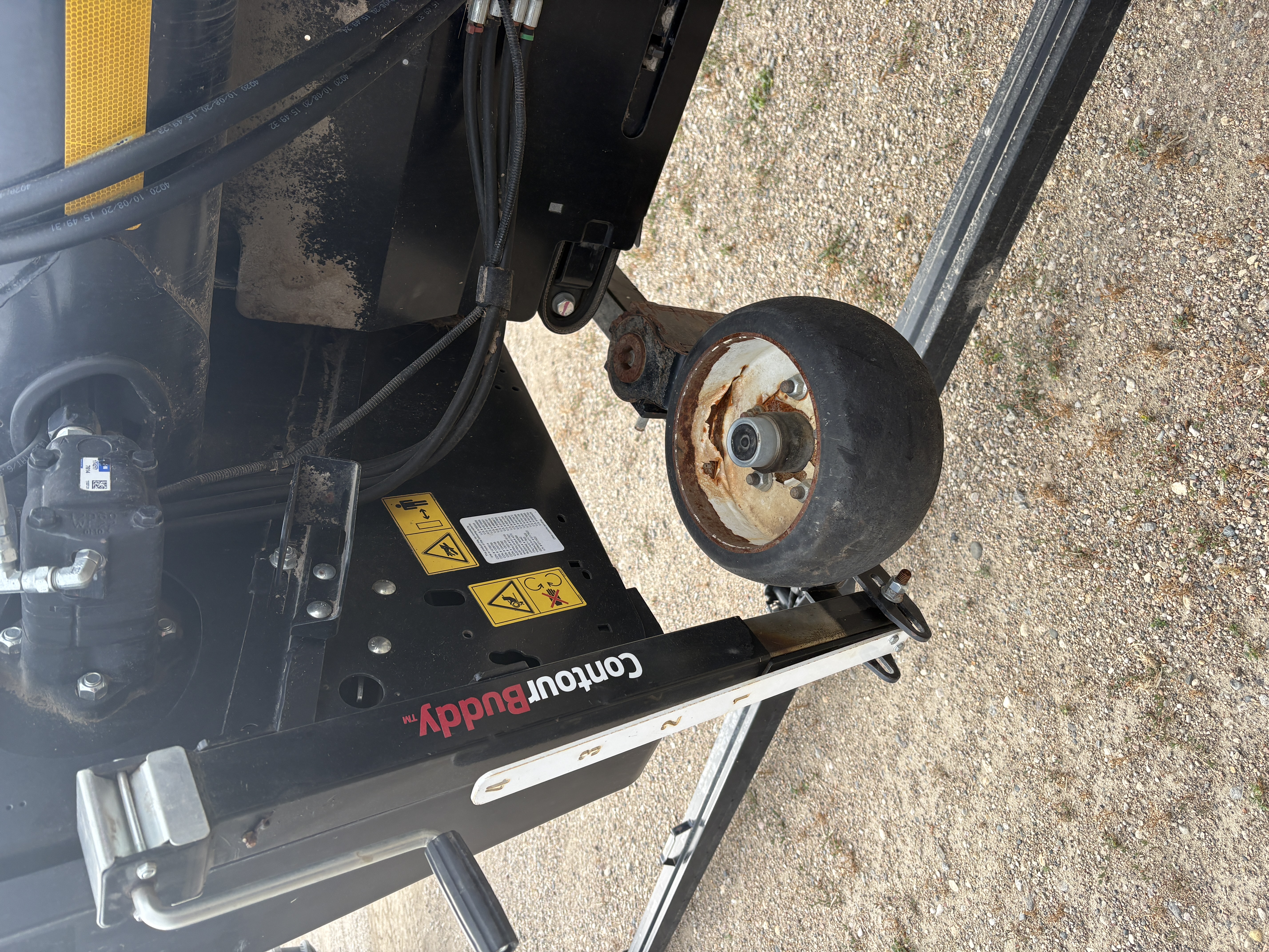 2021 MacDon FD140 Header Draper Flex