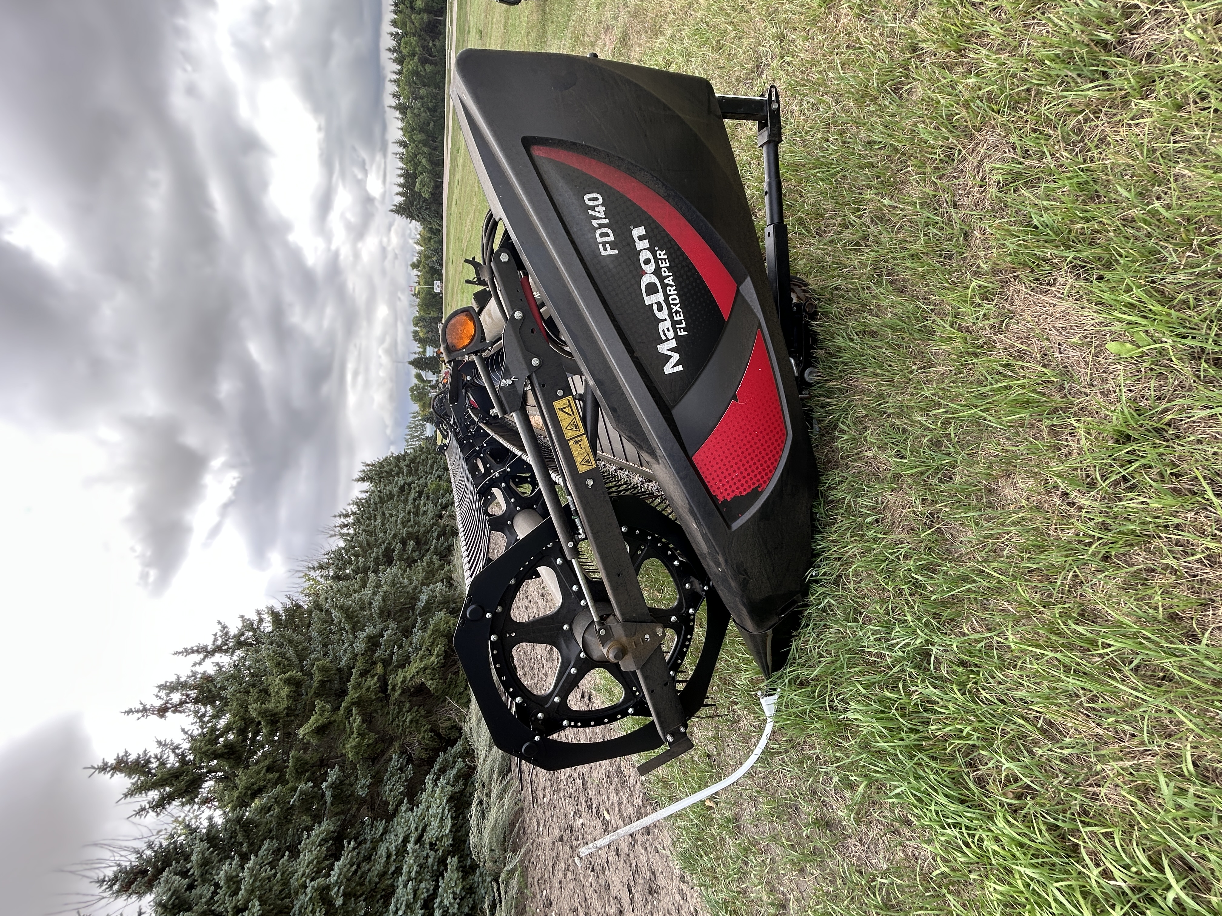 2021 MacDon FD140 Header Draper Flex