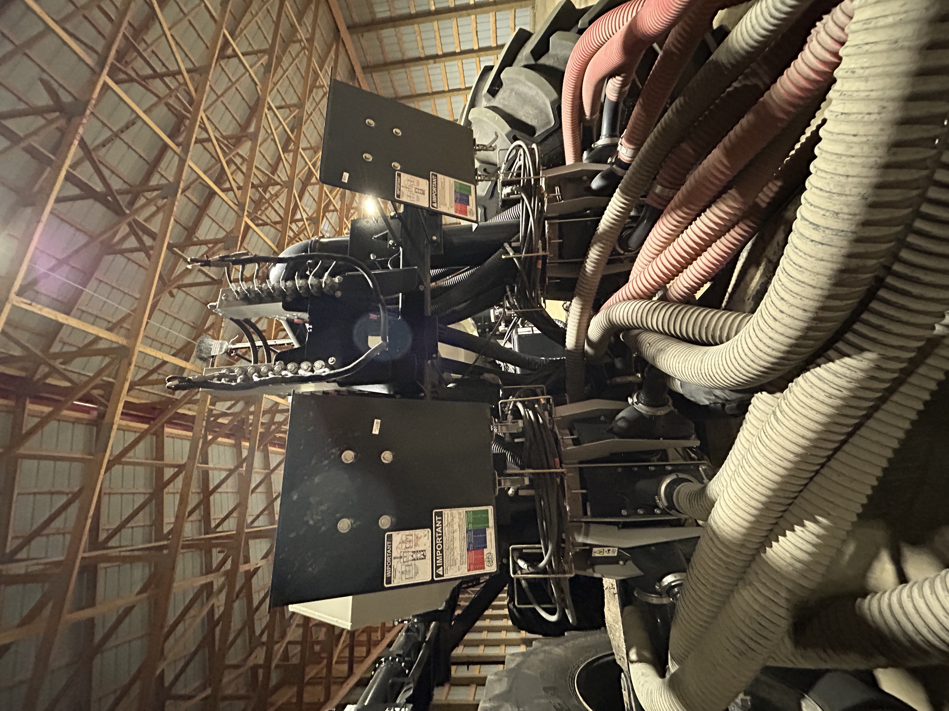 2023 Bourgault 3335-66-10 & 9950 Air Drill