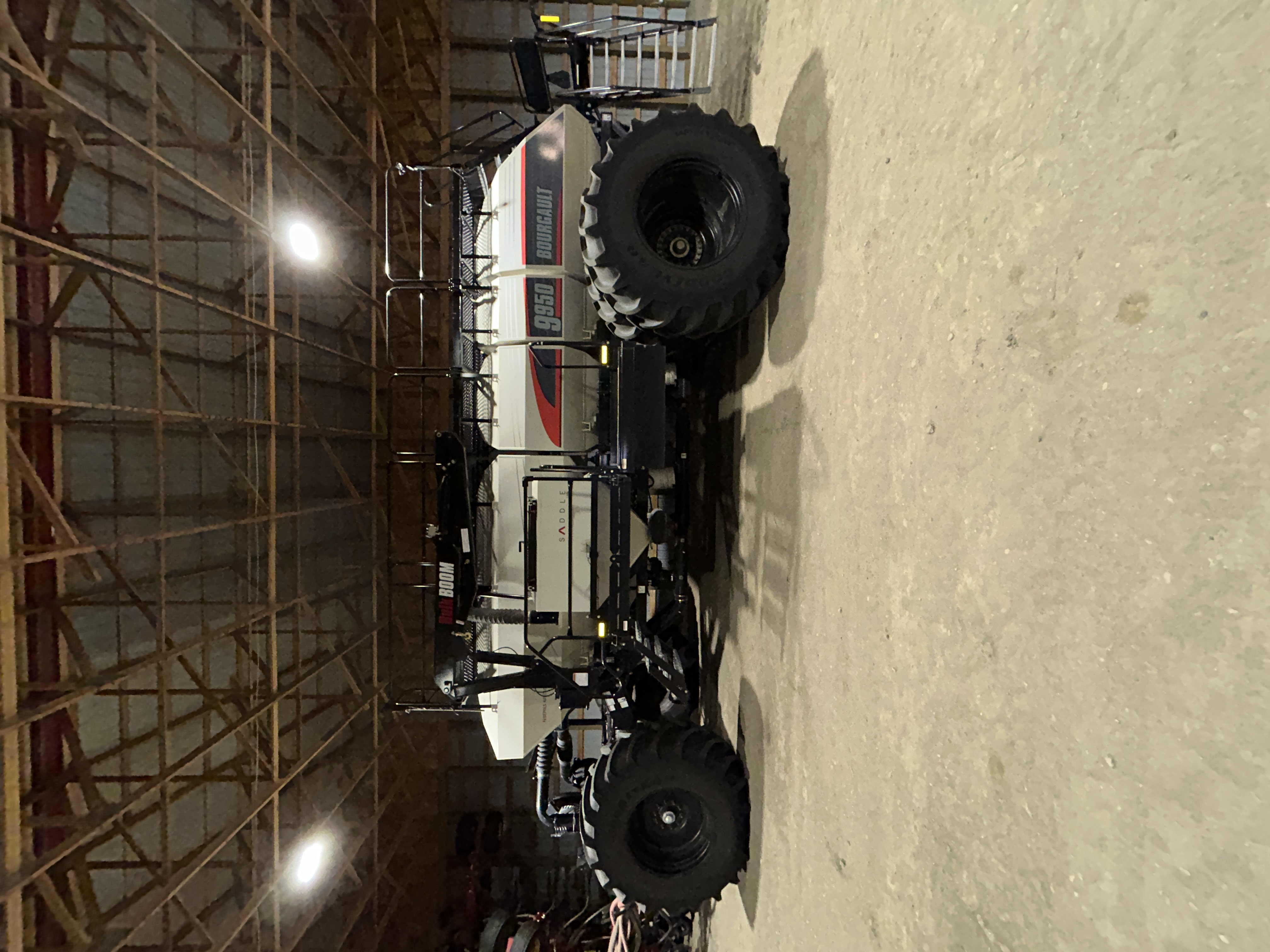 2023 Bourgault 3335-66-10 & 9950 Air Drill