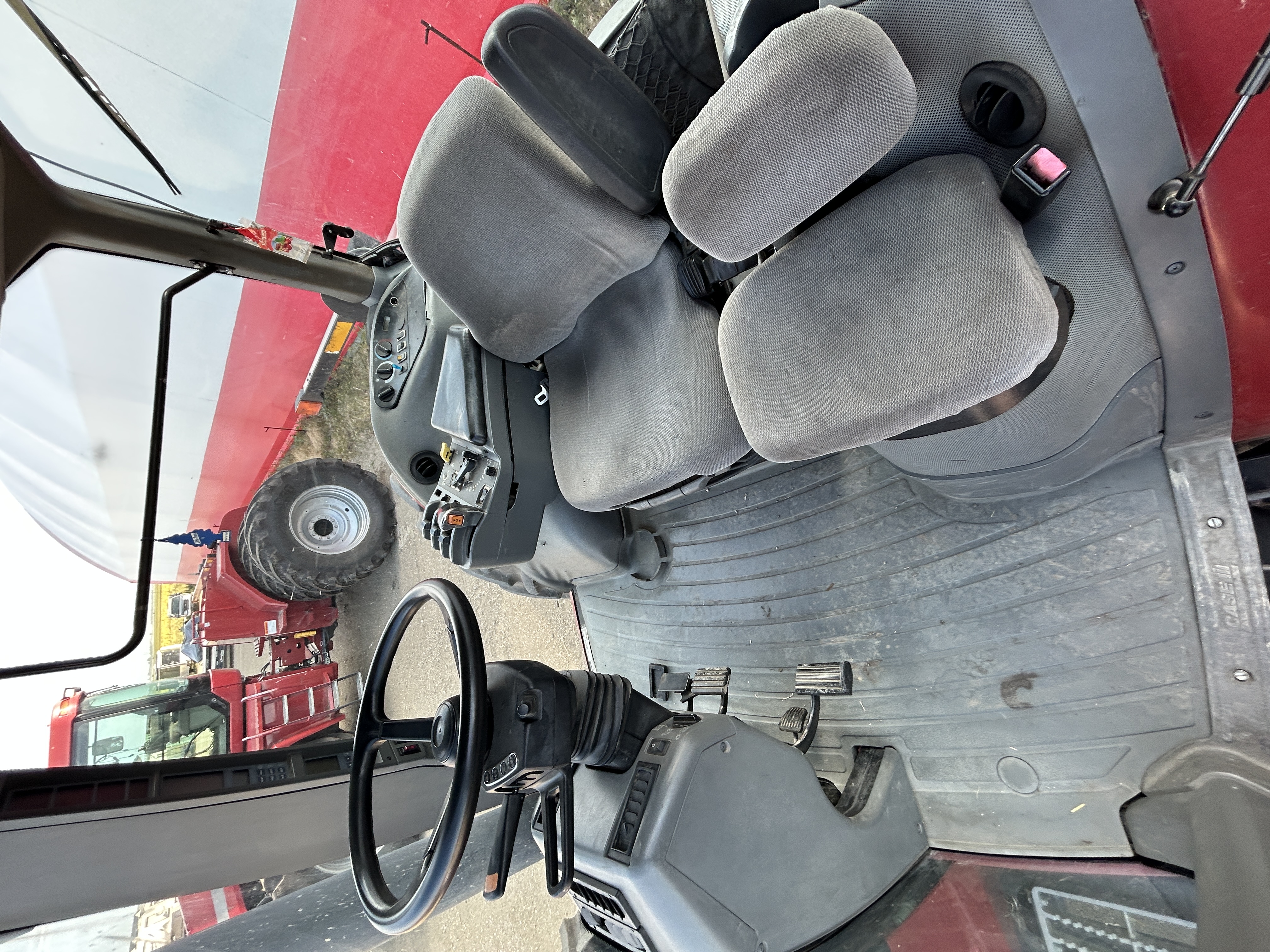1998 Case IH MX240 Tractor