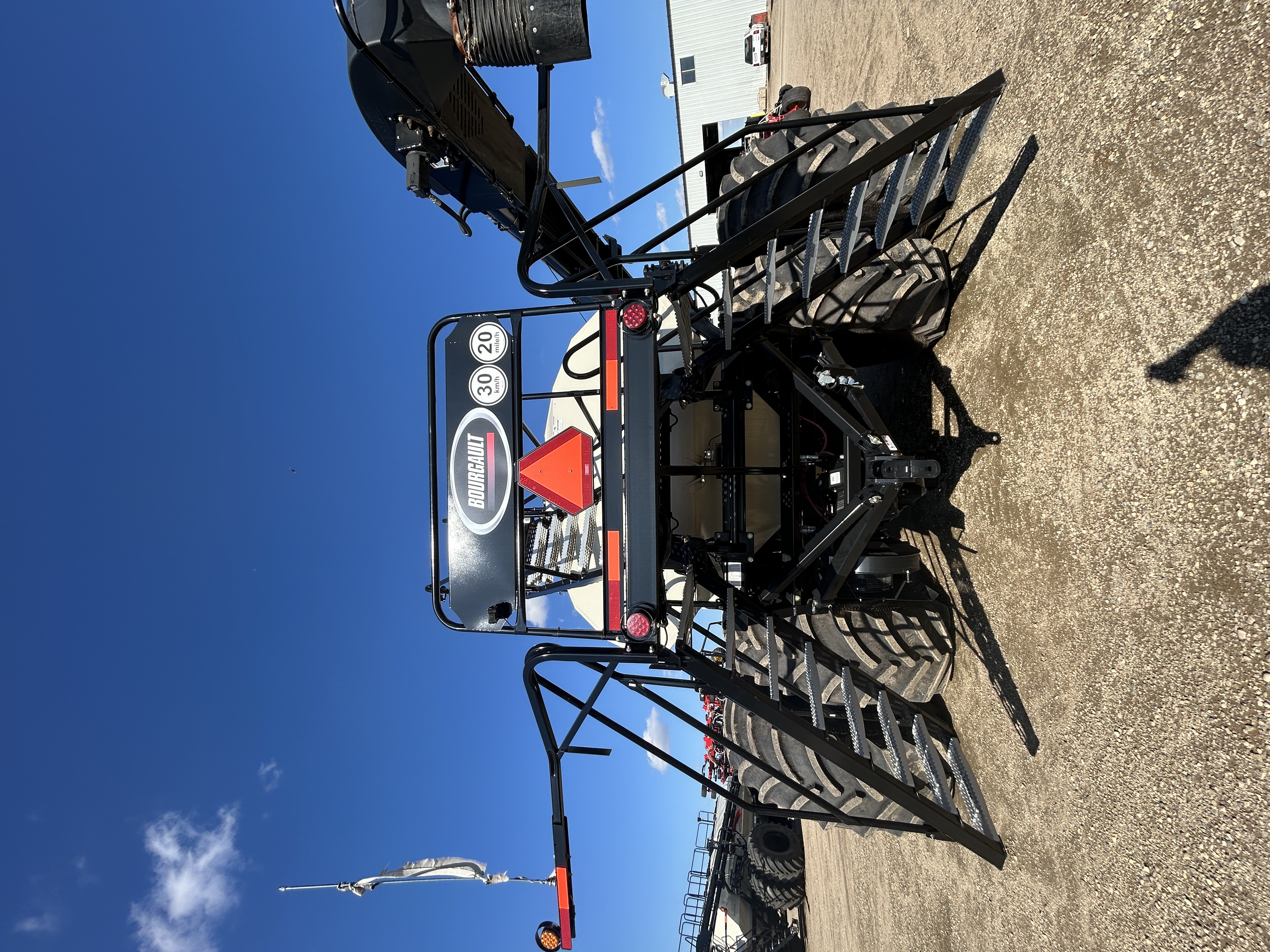 2023 Bourgault 3335-76-10 & 9950 Air Drill