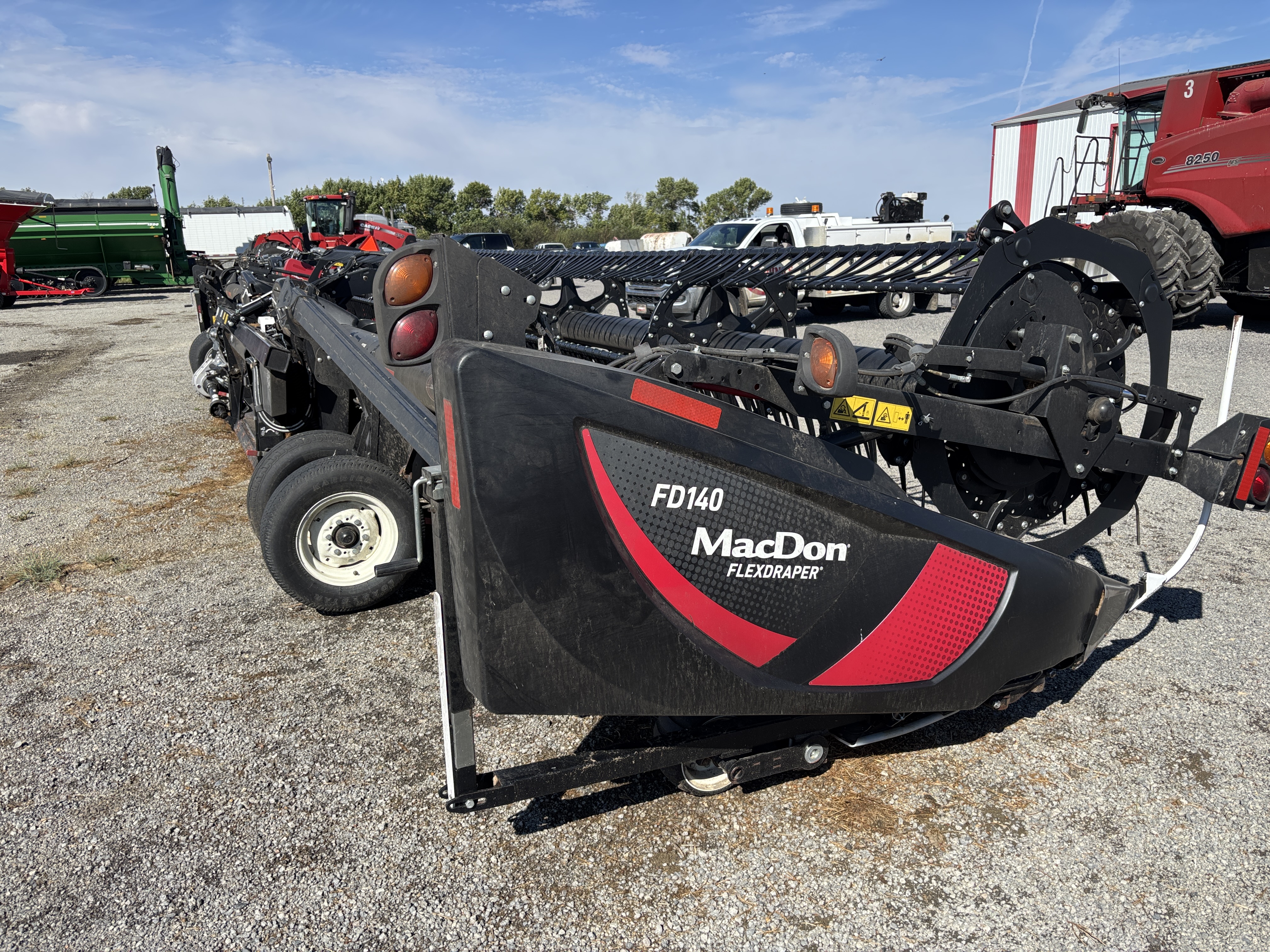 2020 MacDon FD140 Header Draper Flex