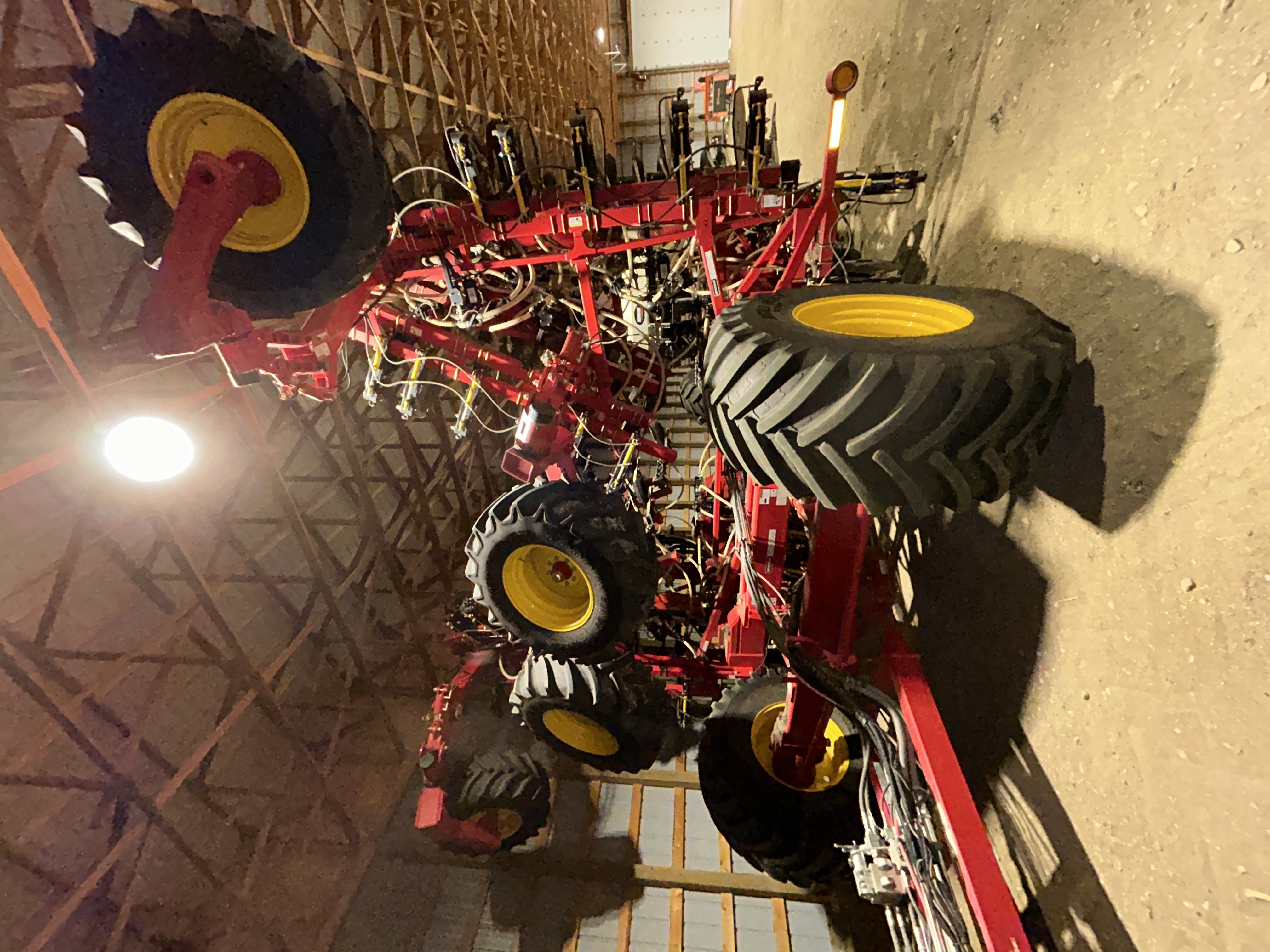 2023 Bourgault 3335-66-10 & 9950 Air Drill