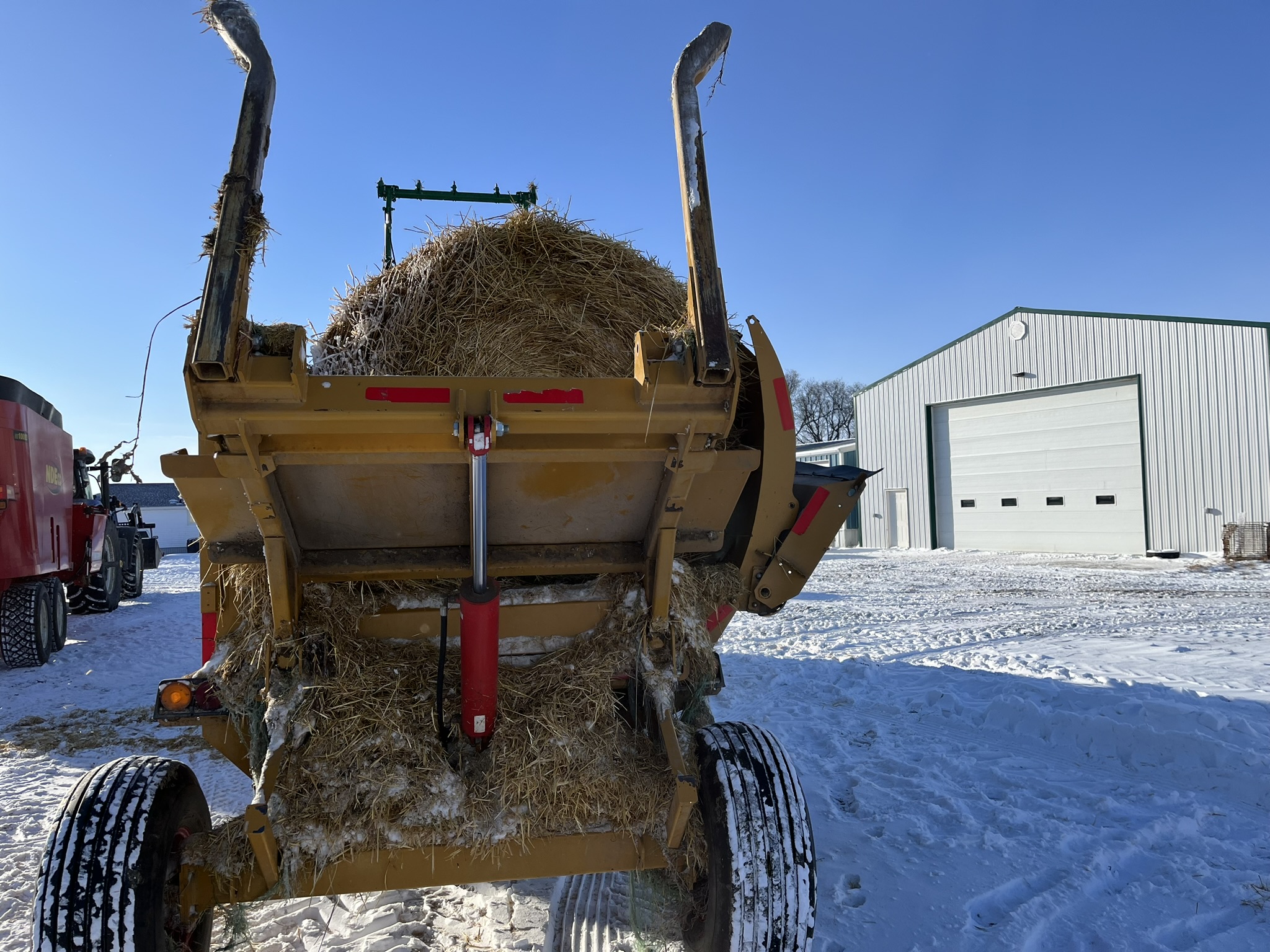 2013 Haybuster 2655 Bale Processor