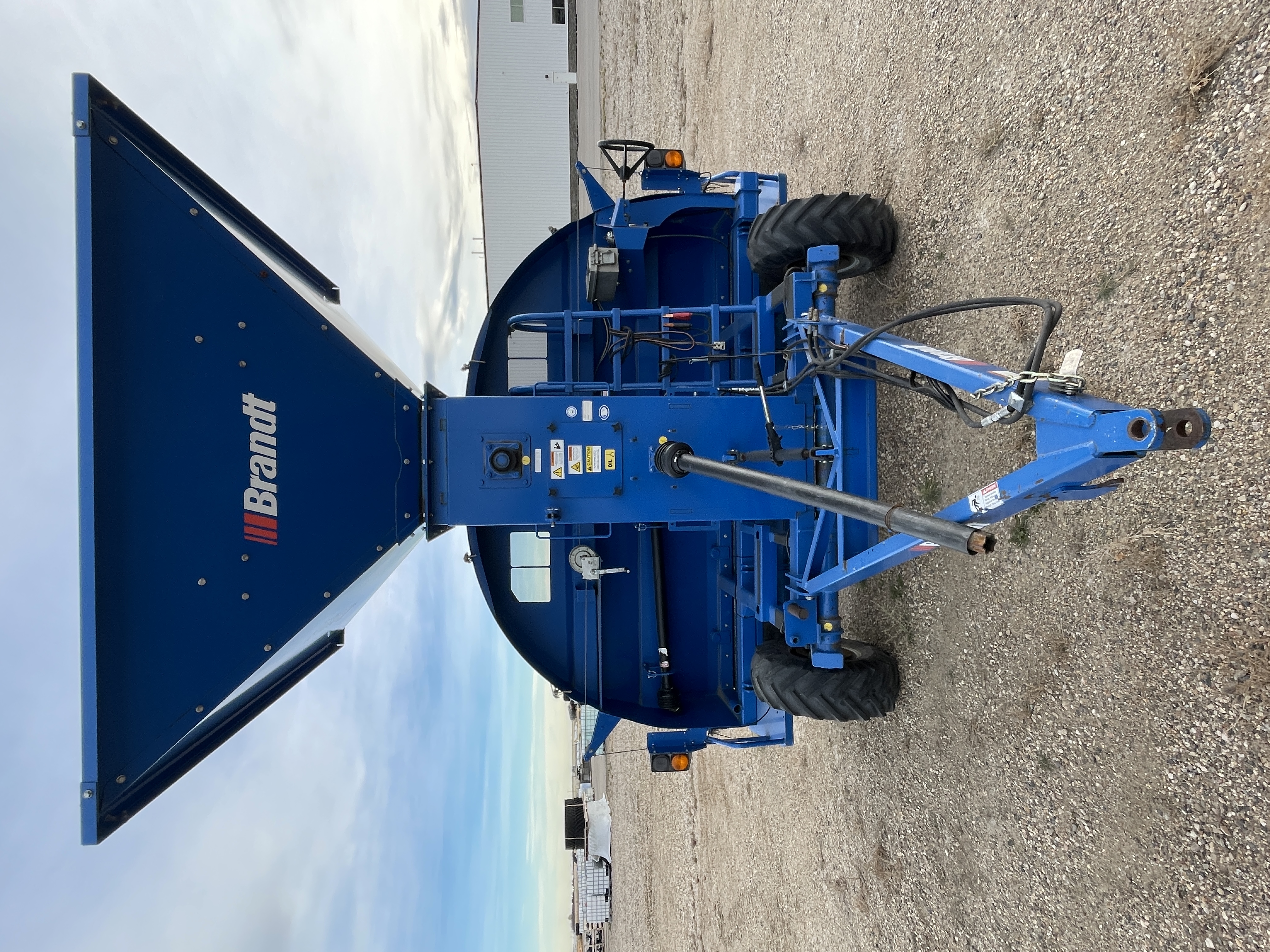 2014 Brandt 3010 Grain Bag Loader