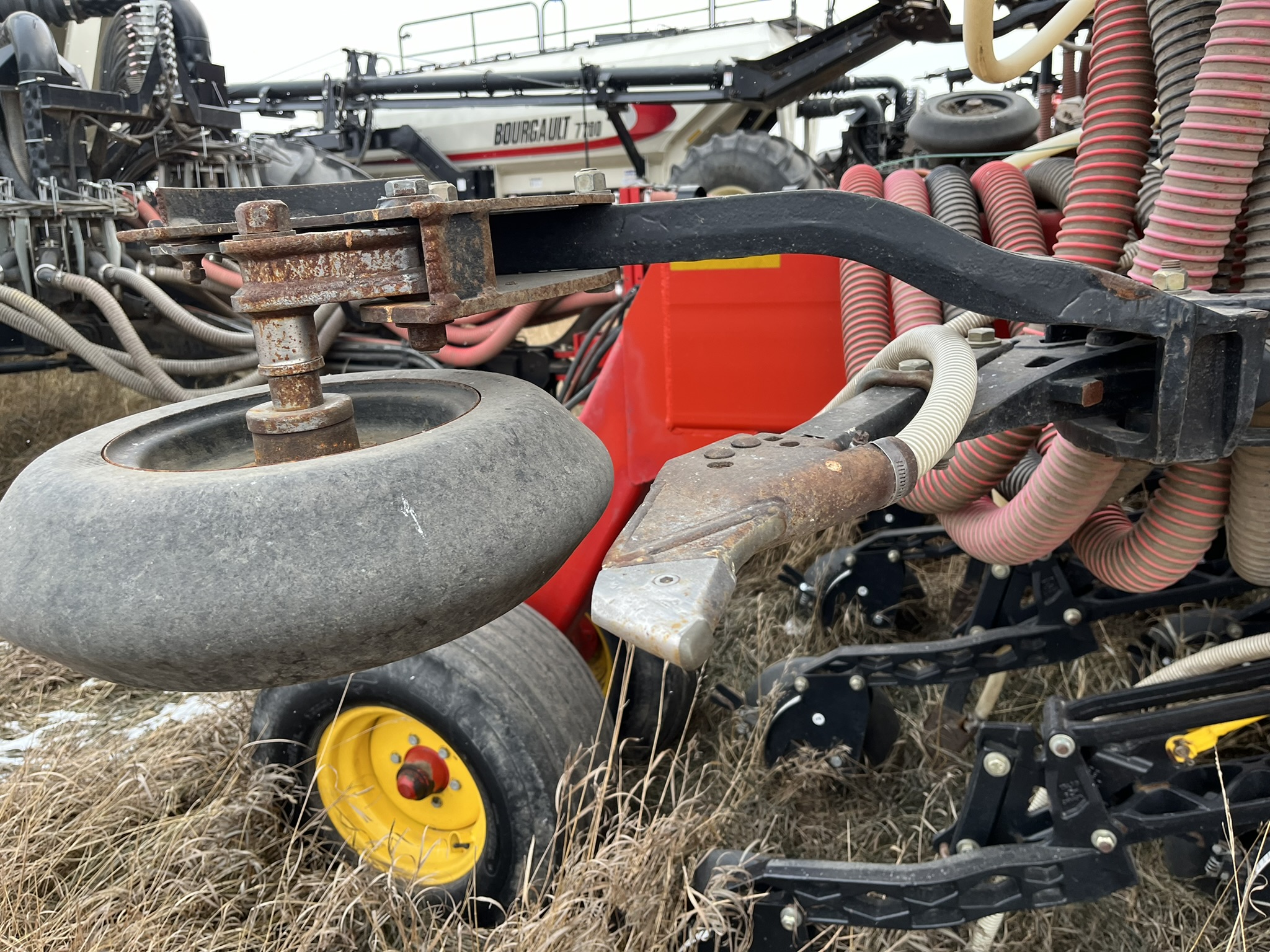 2014 Bourgault 3320-76-10 Air Drill