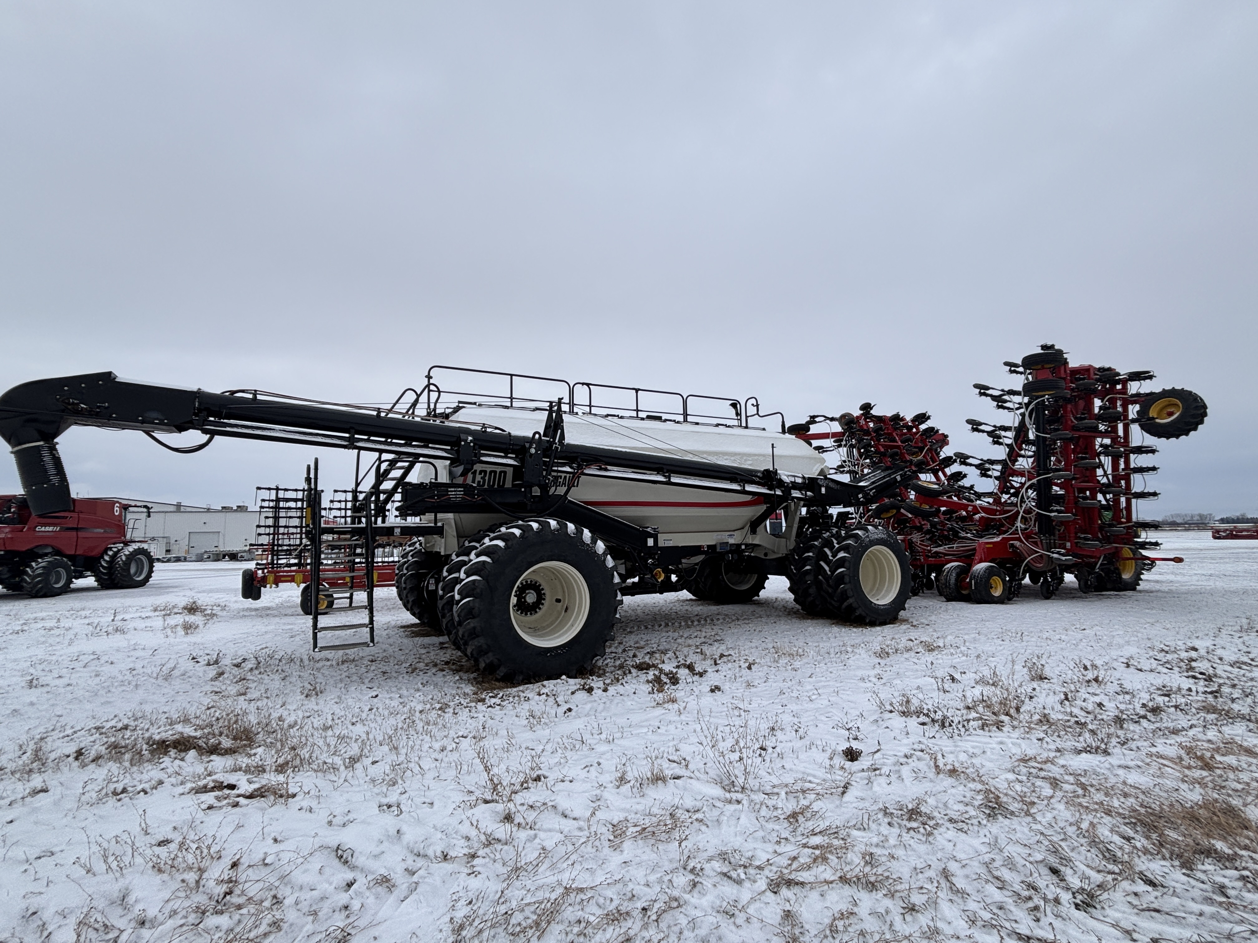2019 Bourgault 3320-86-12 Air Drill