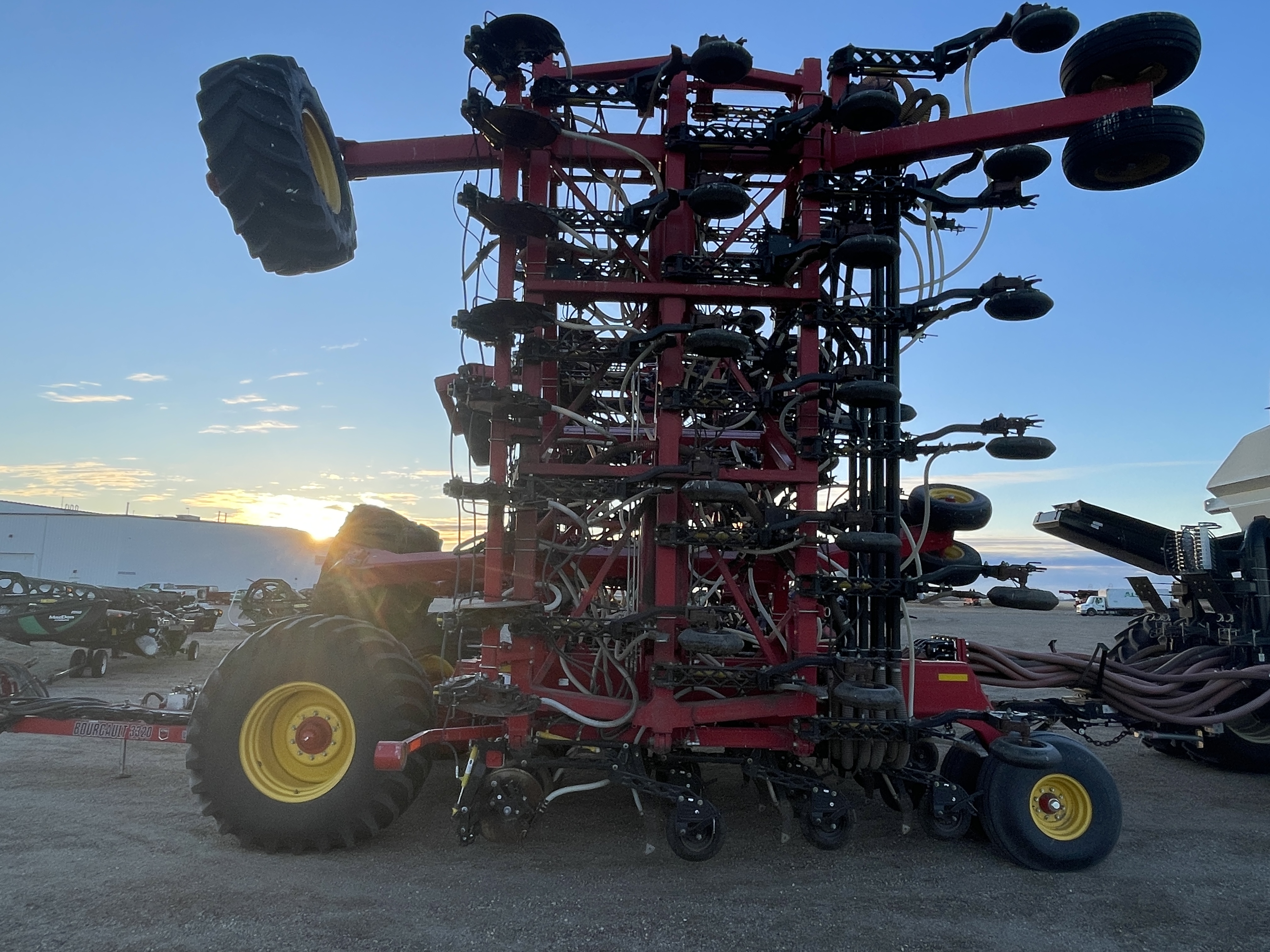 2019 Bourgault 3320-86-12 Air Drill