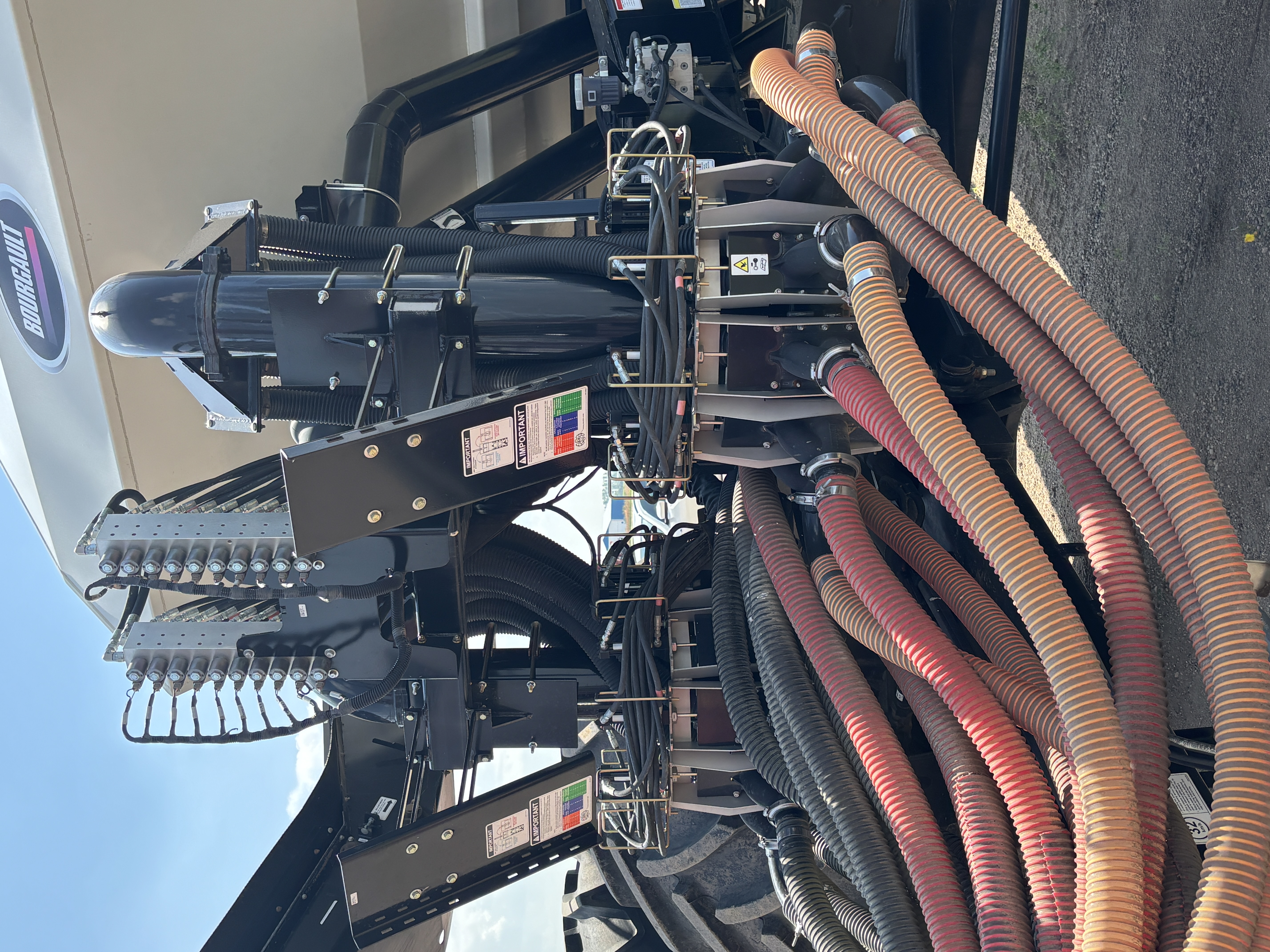 2020 Bourgault 91300 Air Tank/Cart