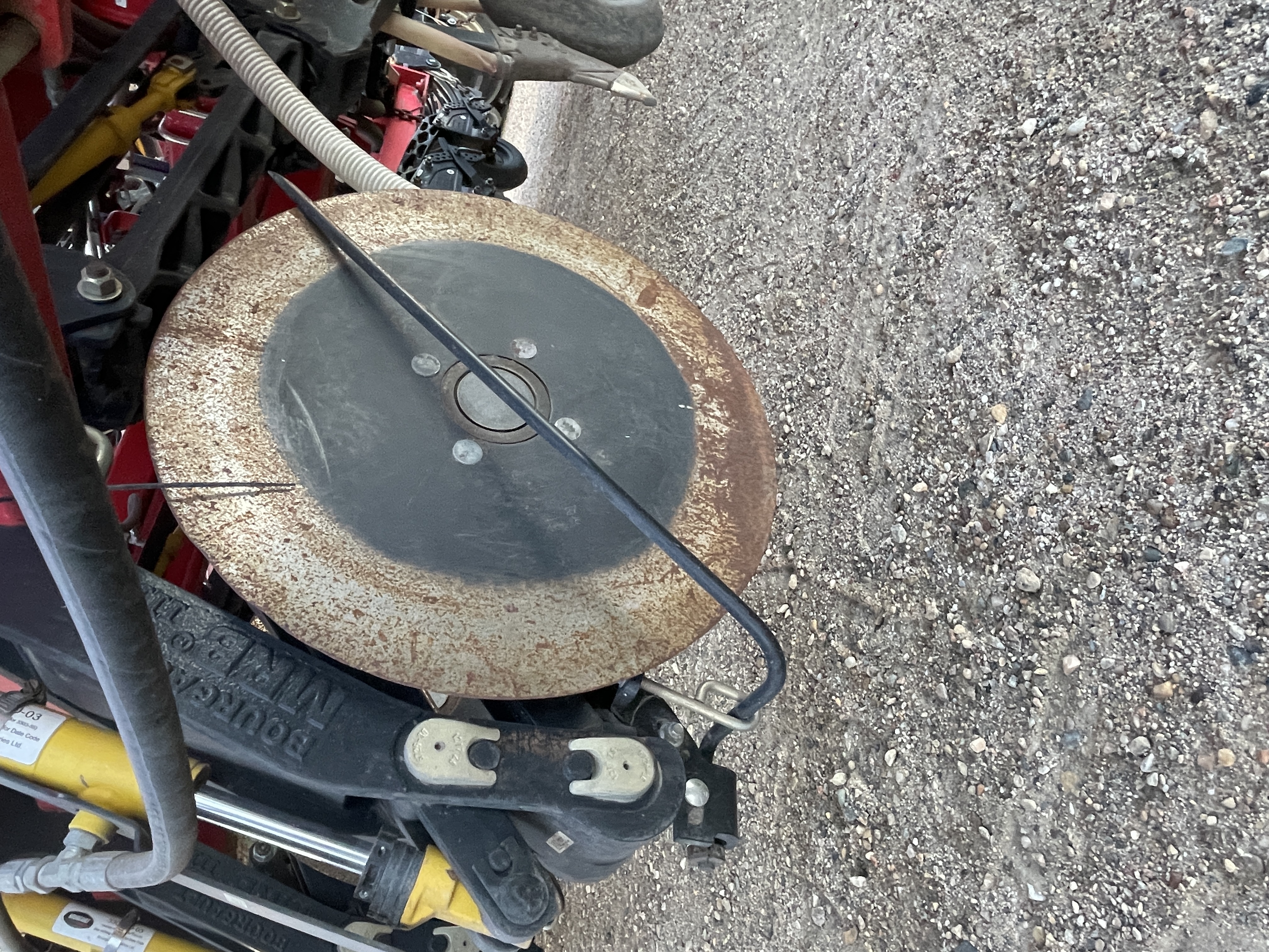 2019 Bourgault 3320-86-12 & 71300 Air Drill