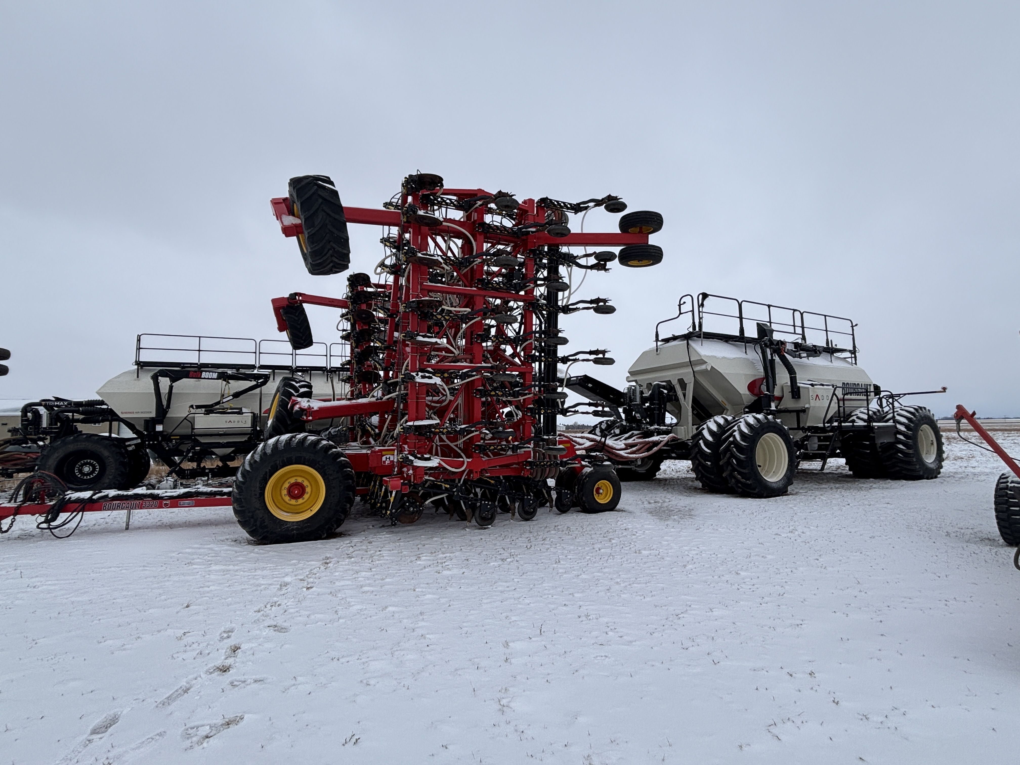 2019 Bourgault 3320-86-12 & 71300 Air Drill