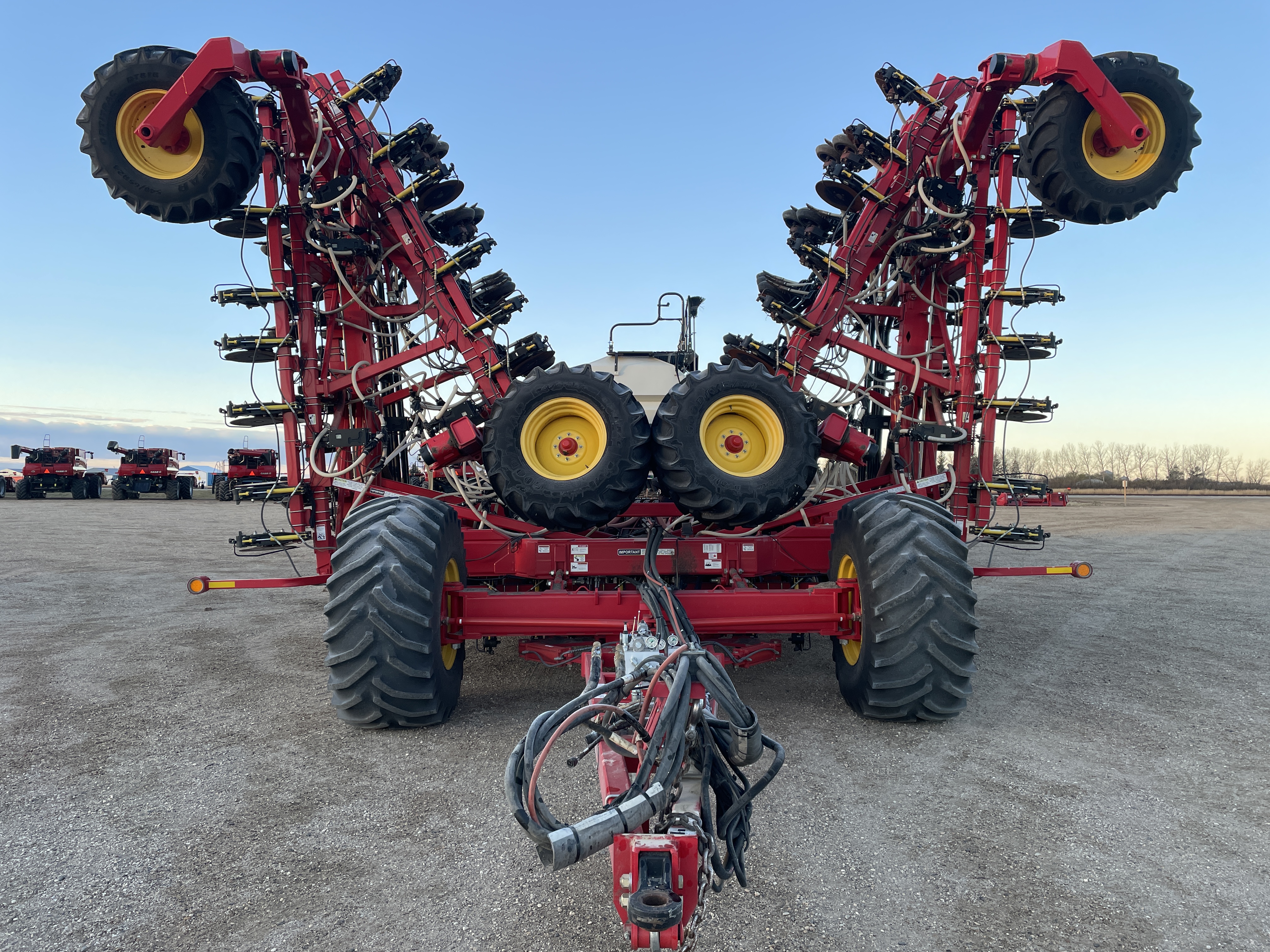 2019 Bourgault 3320-86-12 & 71300 Air Drill
