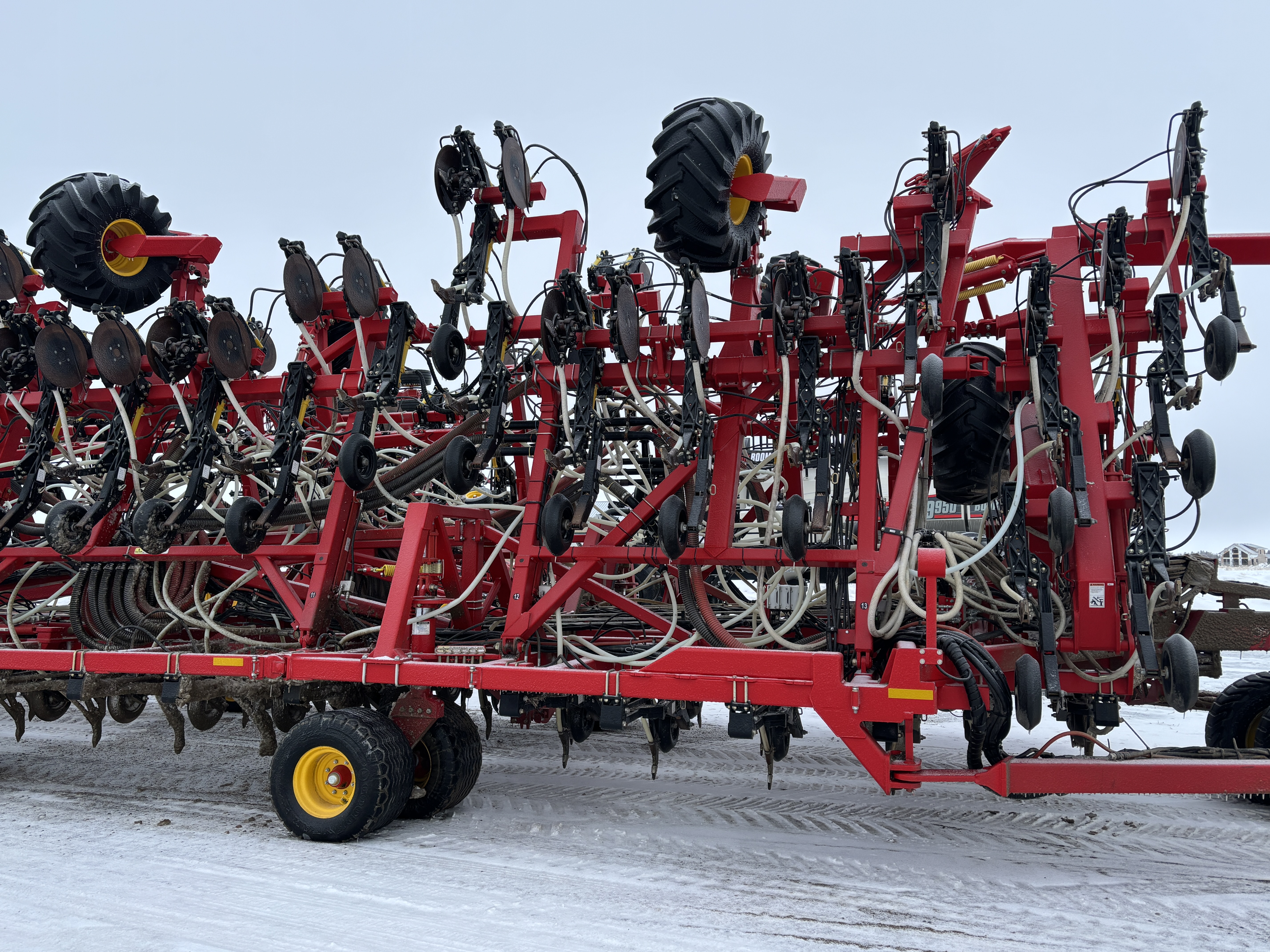 2020 Bourgault 3420-100-10 & 91300 Air Tank/Cart Air Drill