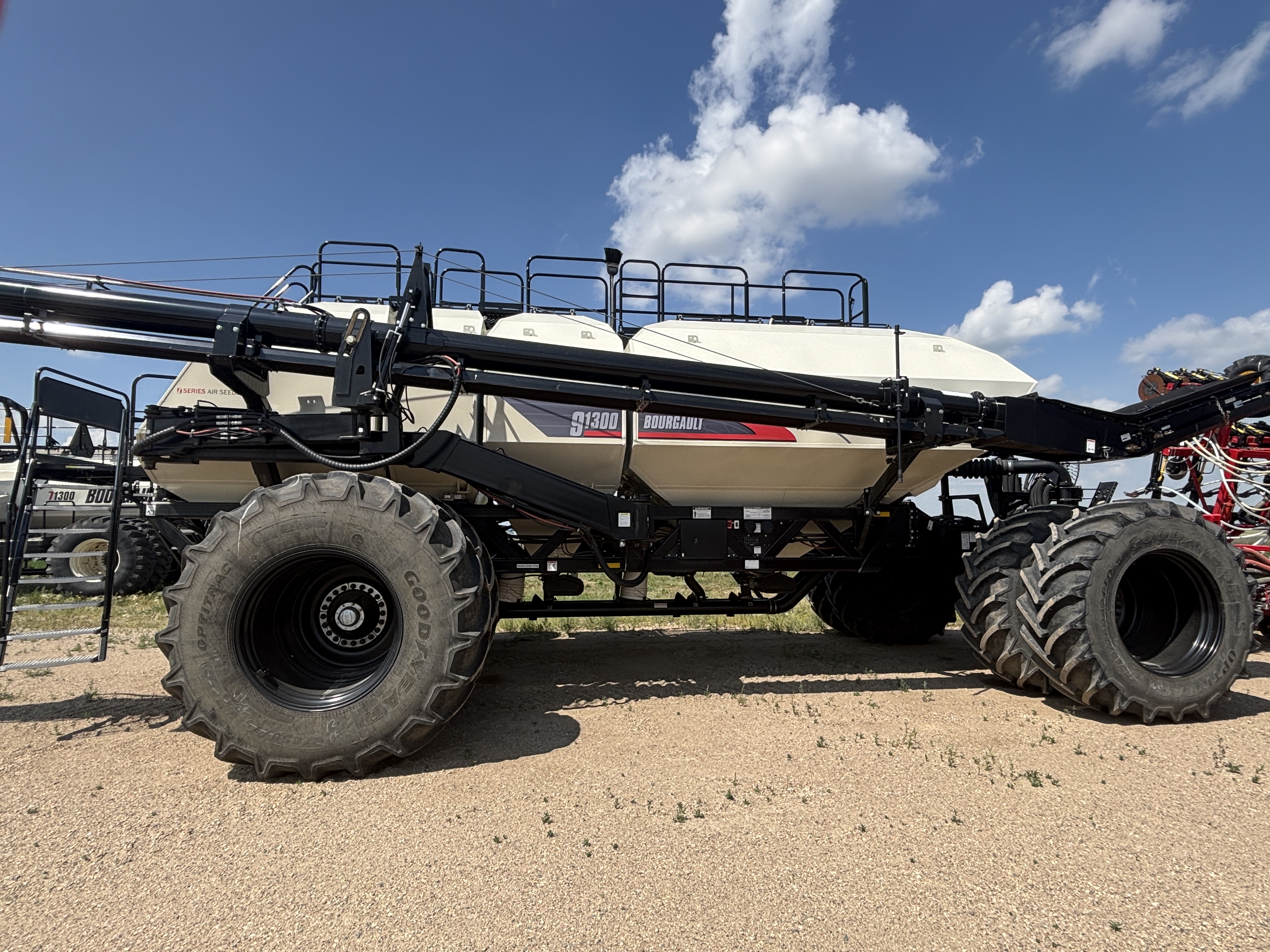 2020 Bourgault 3420-100-10 & 91300 Air Drill