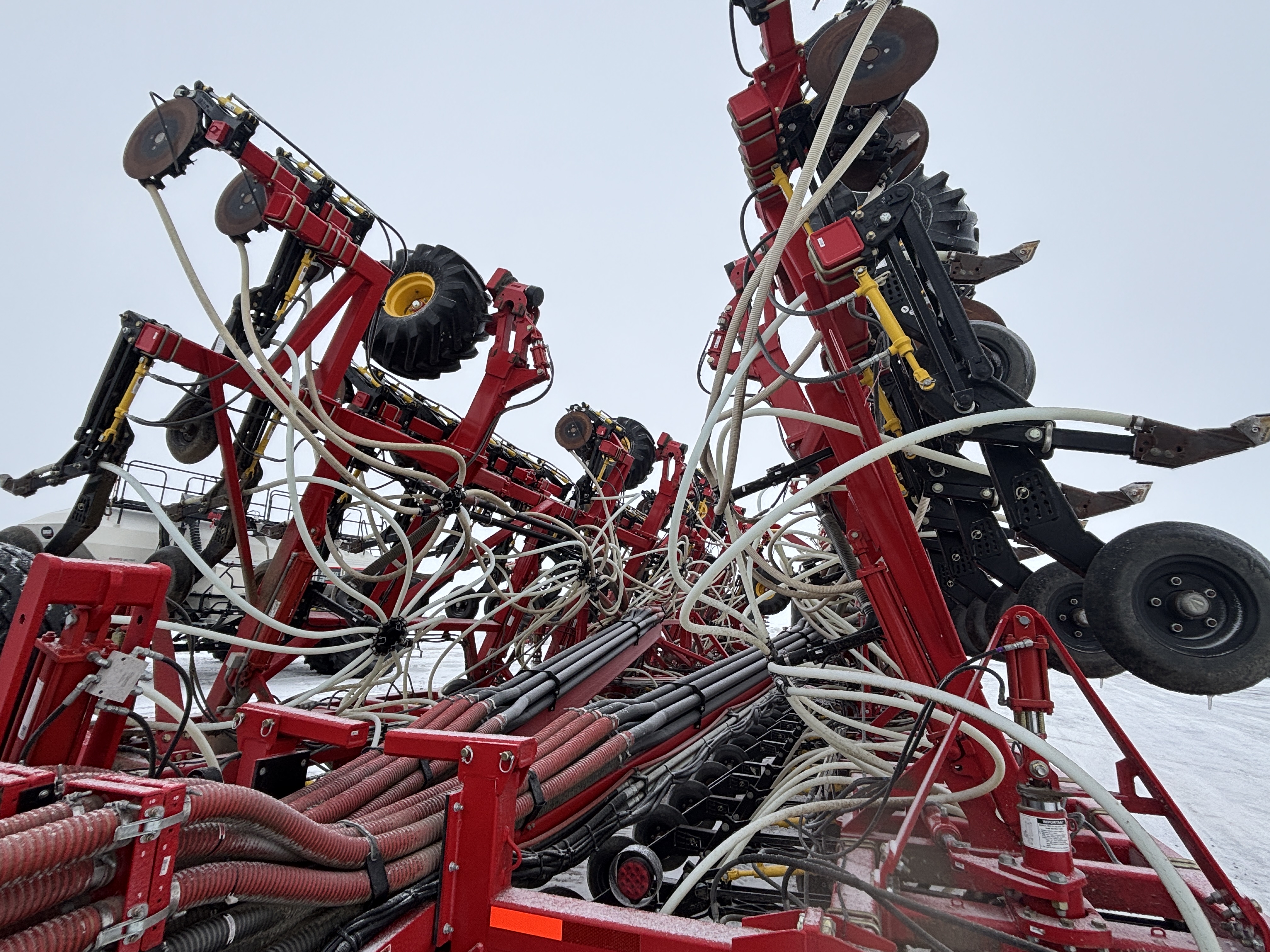 2020 Bourgault 3420-100-10 & 91300 Air Tank/Cart Air Drill