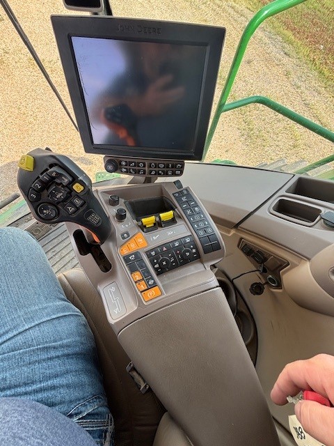 2020 John Deere S780 Combine