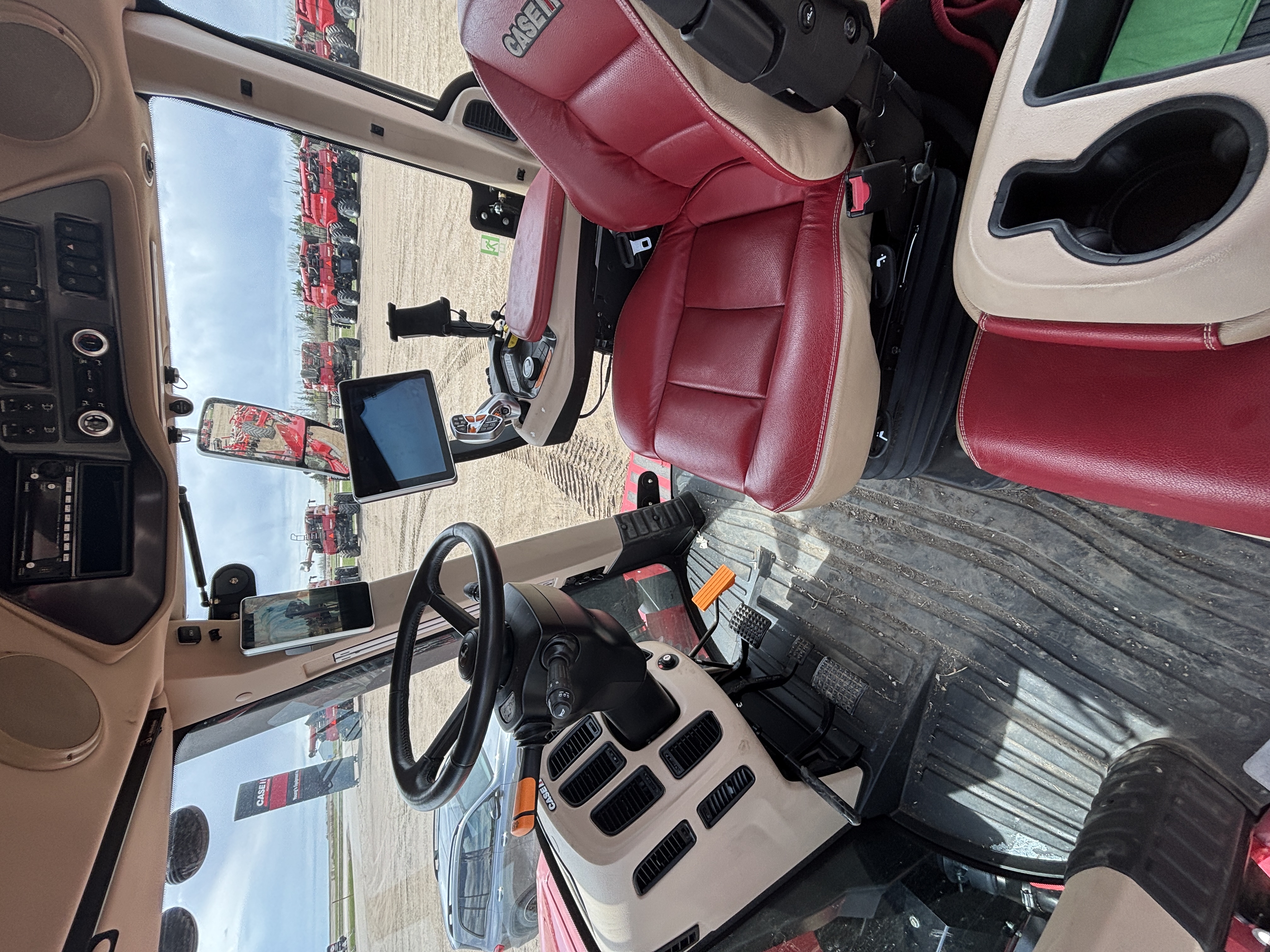 2025 Case IH Steiger 595QT Tractor 4WD